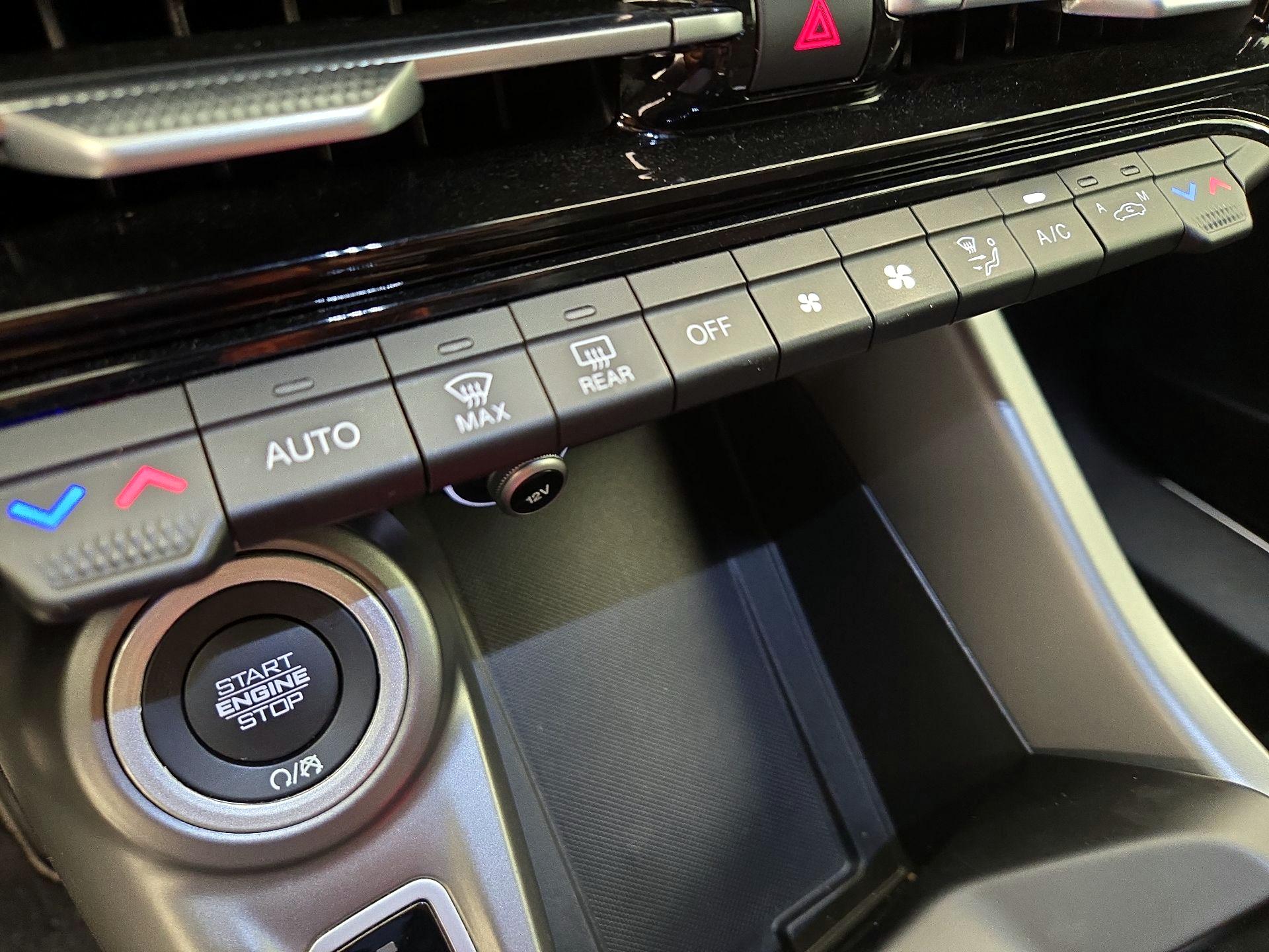 Thumbnail: 2024 Dodge Hornet - 14