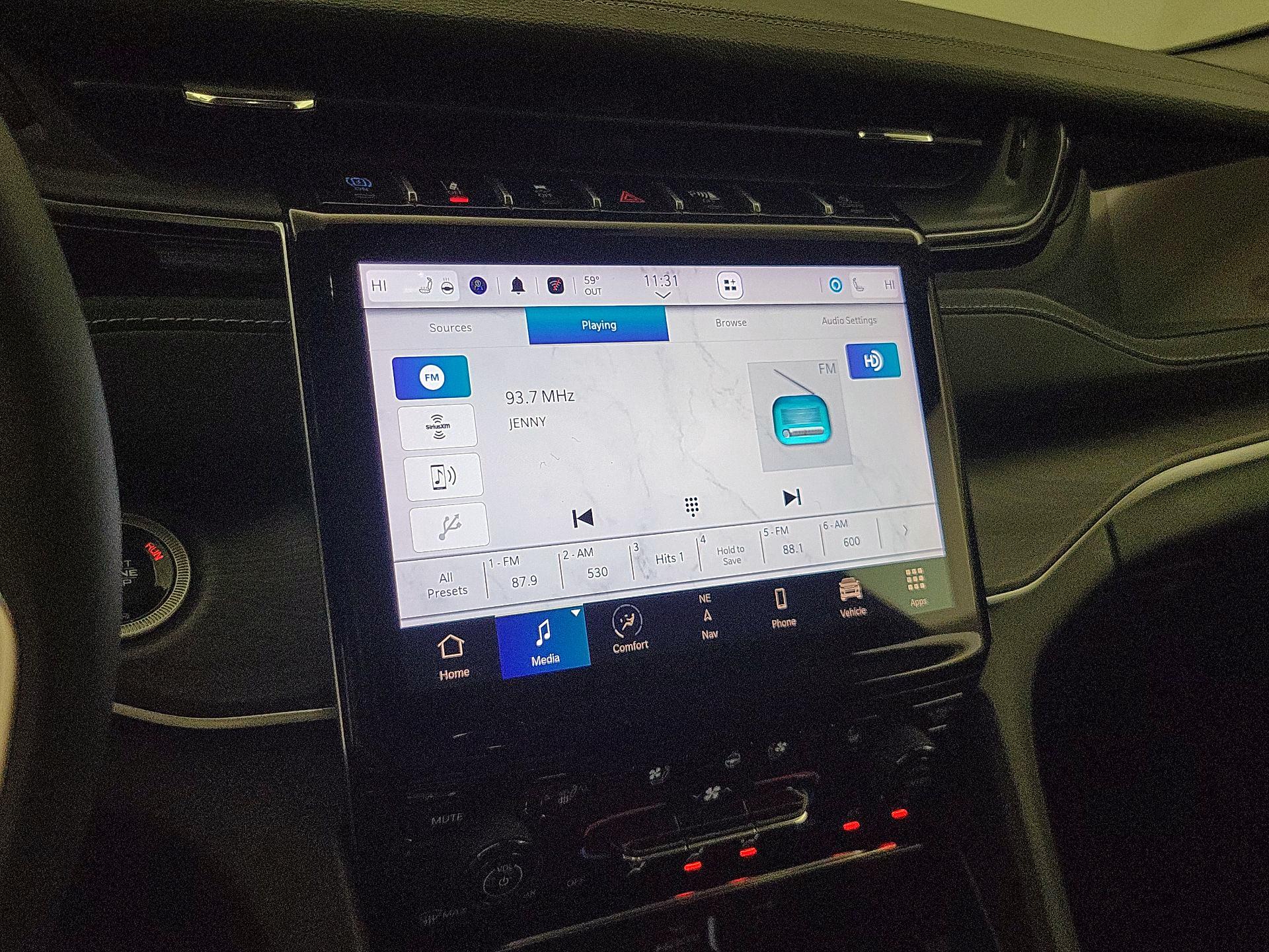 Thumbnail: 2023 Jeep Grand Cherokee - 16