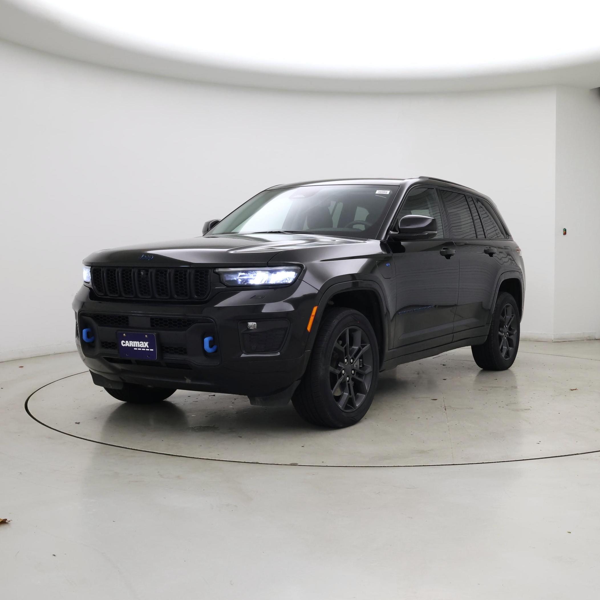 Thumbnail: 2023 Jeep Grand Cherokee - 4