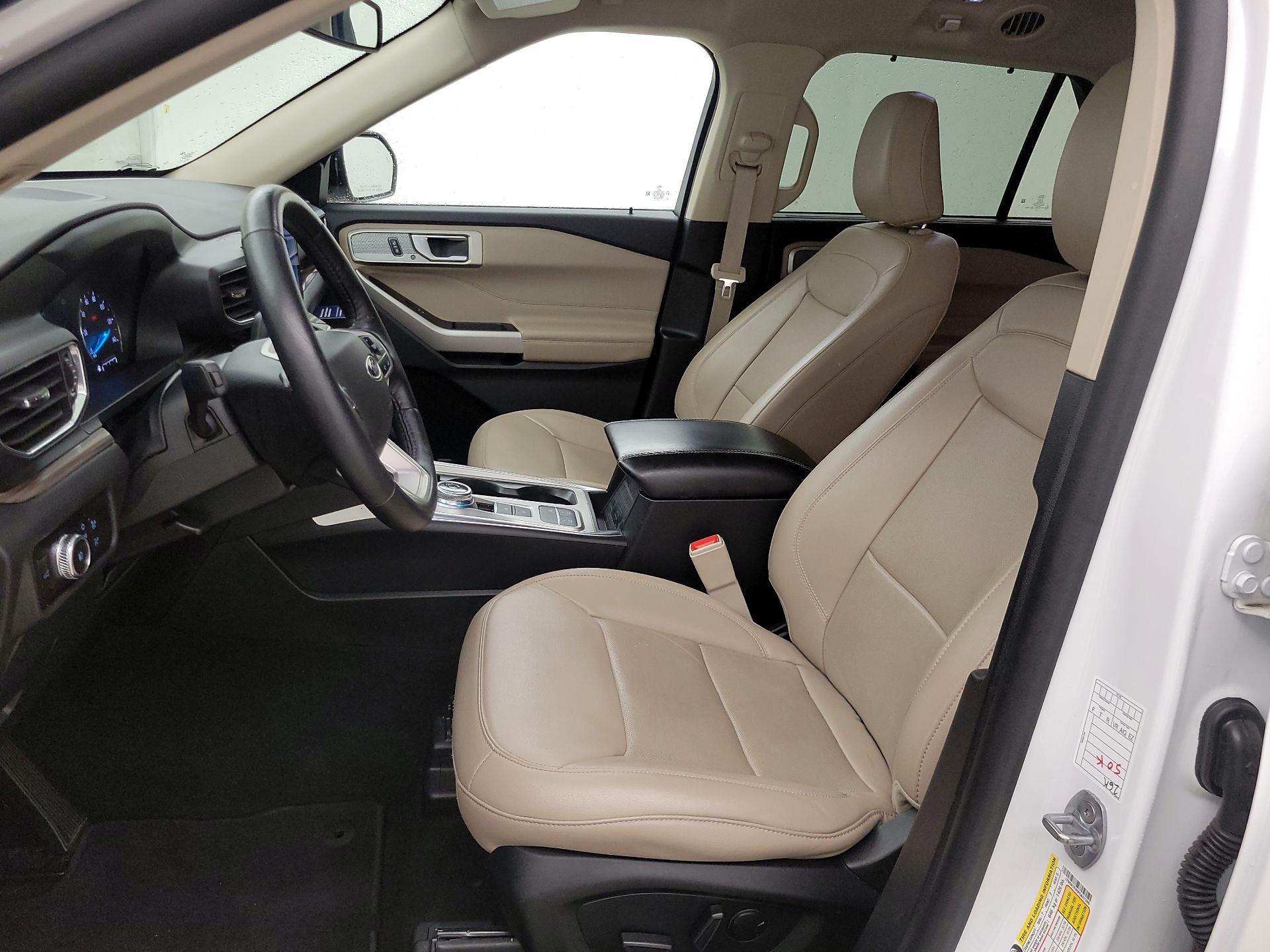 Thumbnail: 2023 Ford Explorer - 11