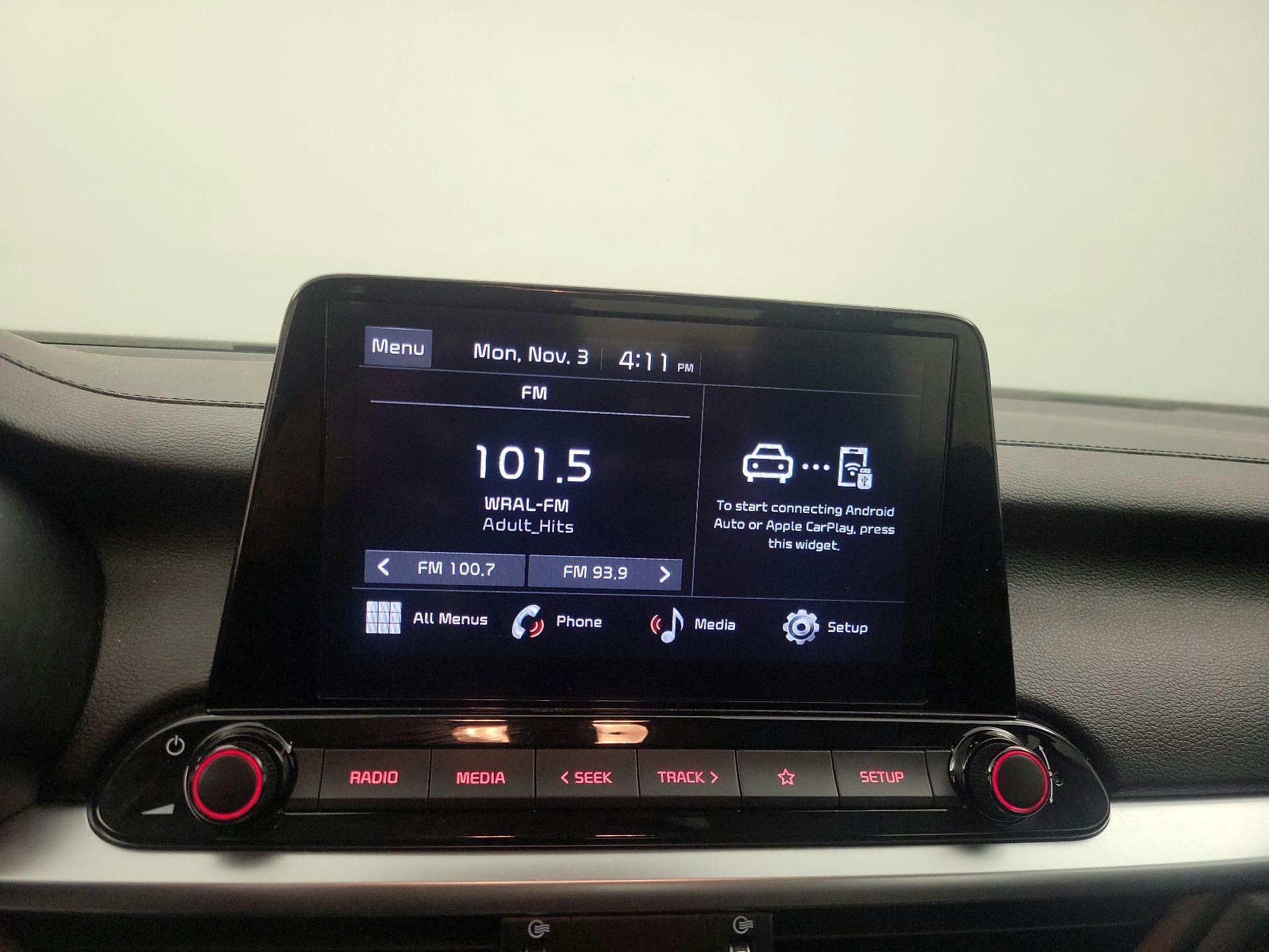 Thumbnail: 2023 Kia Forte - 15