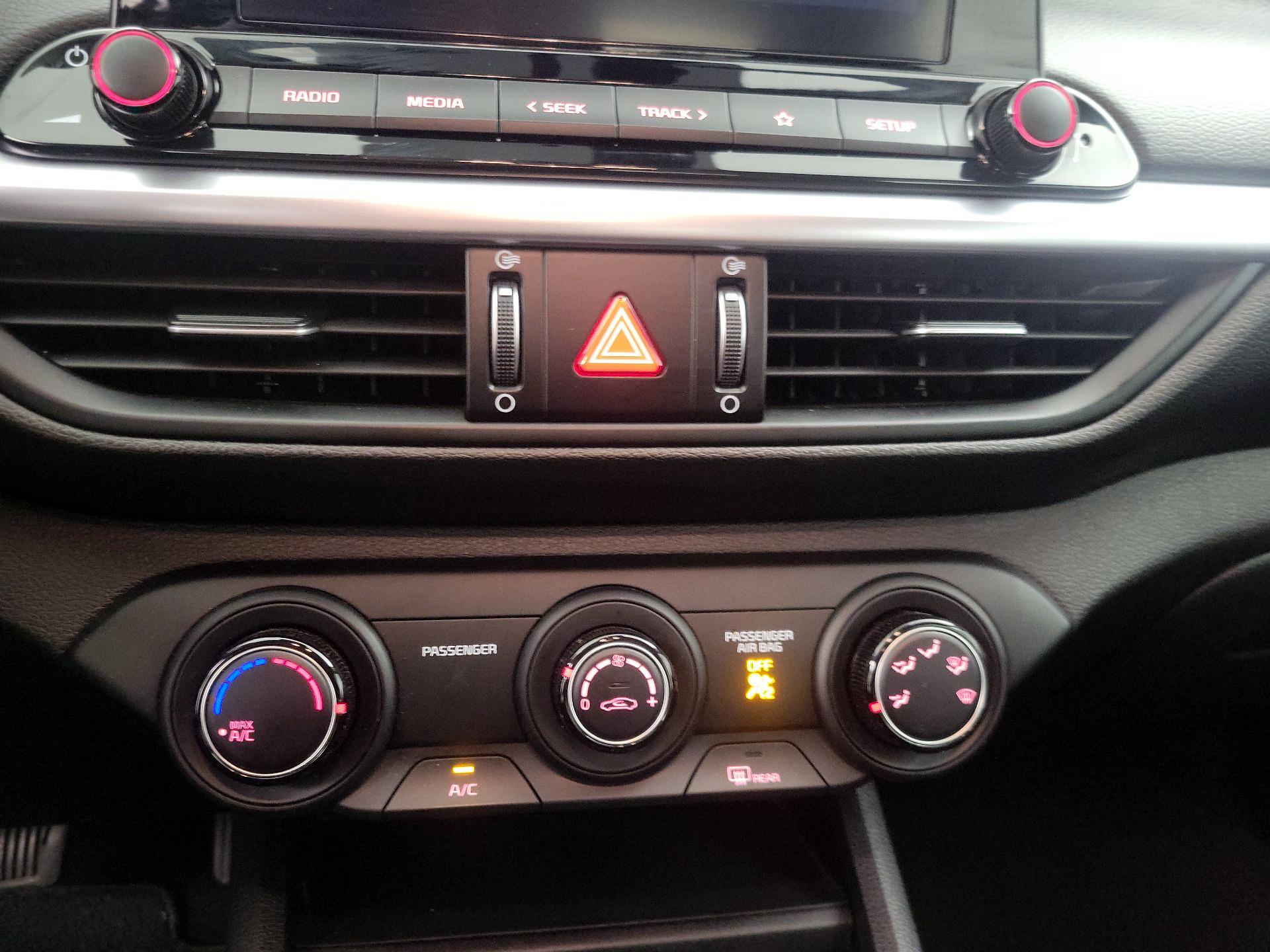 Thumbnail: 2023 Kia Forte - 16