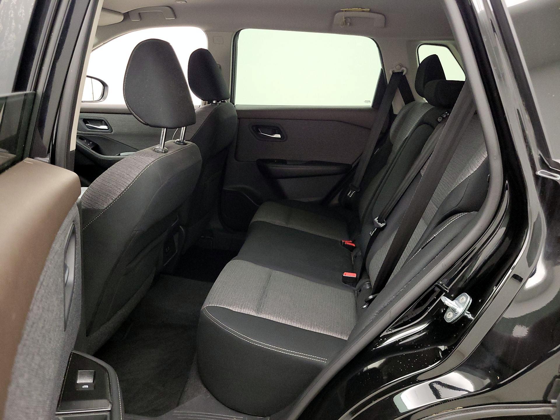 Thumbnail: 2022 Nissan Rogue - 19