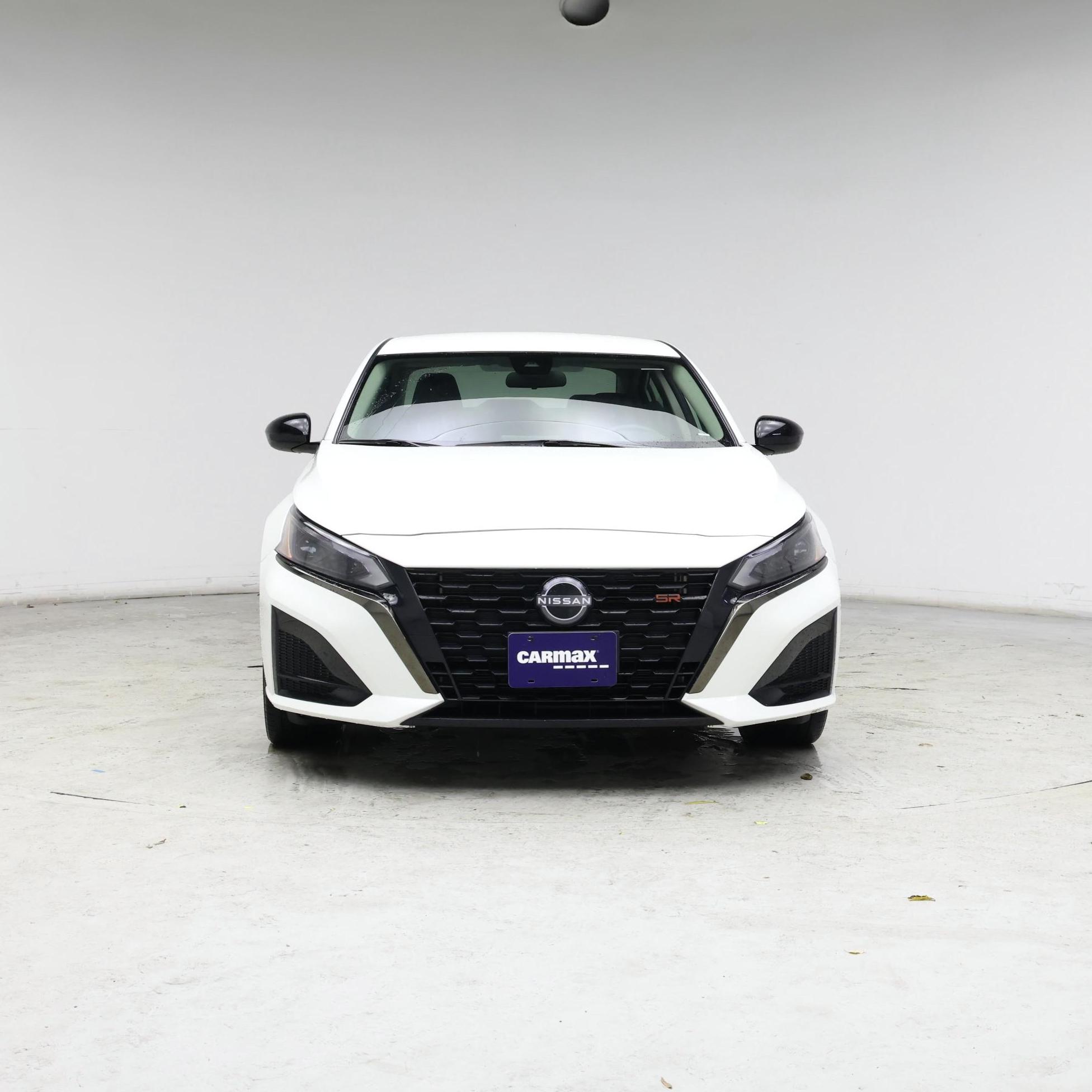 Thumbnail: 2023 Nissan Altima - 5