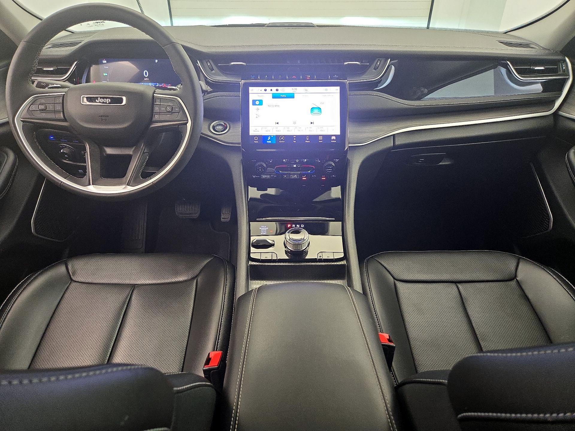 Thumbnail: 2023 Jeep Grand Cherokee - 9
