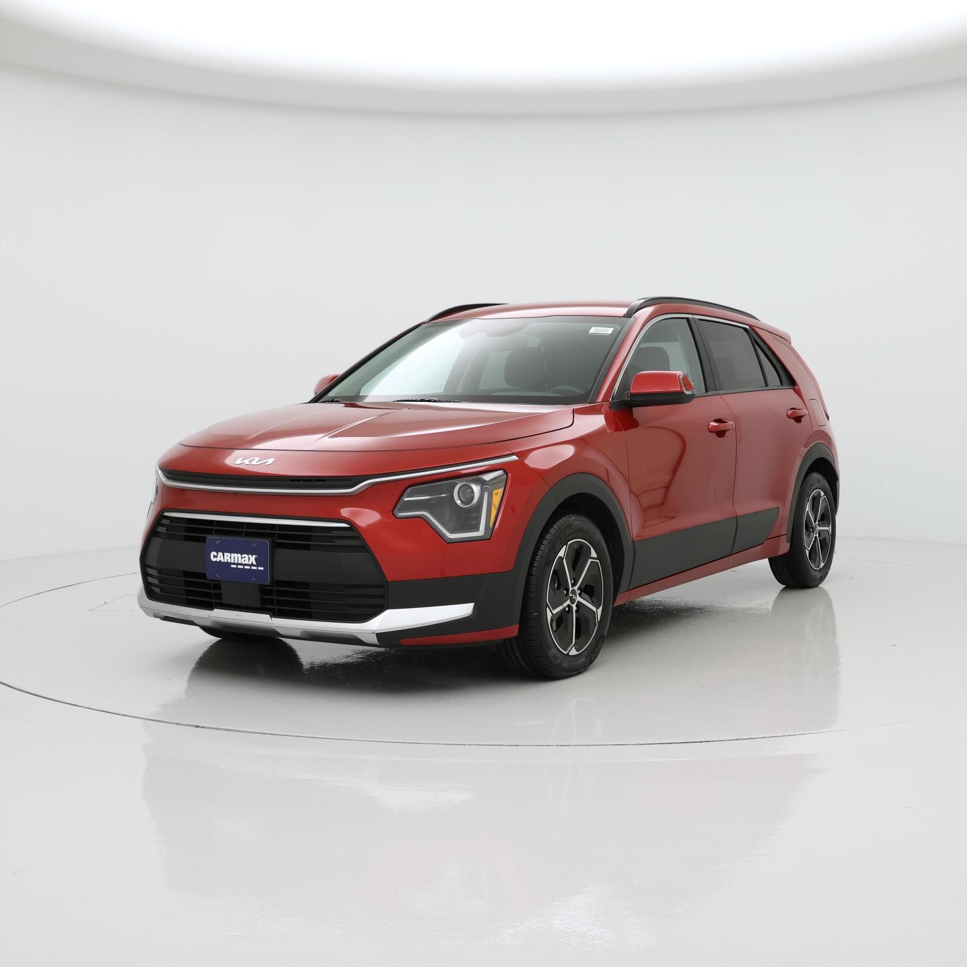 Thumbnail: 2023 Kia Niro - 4