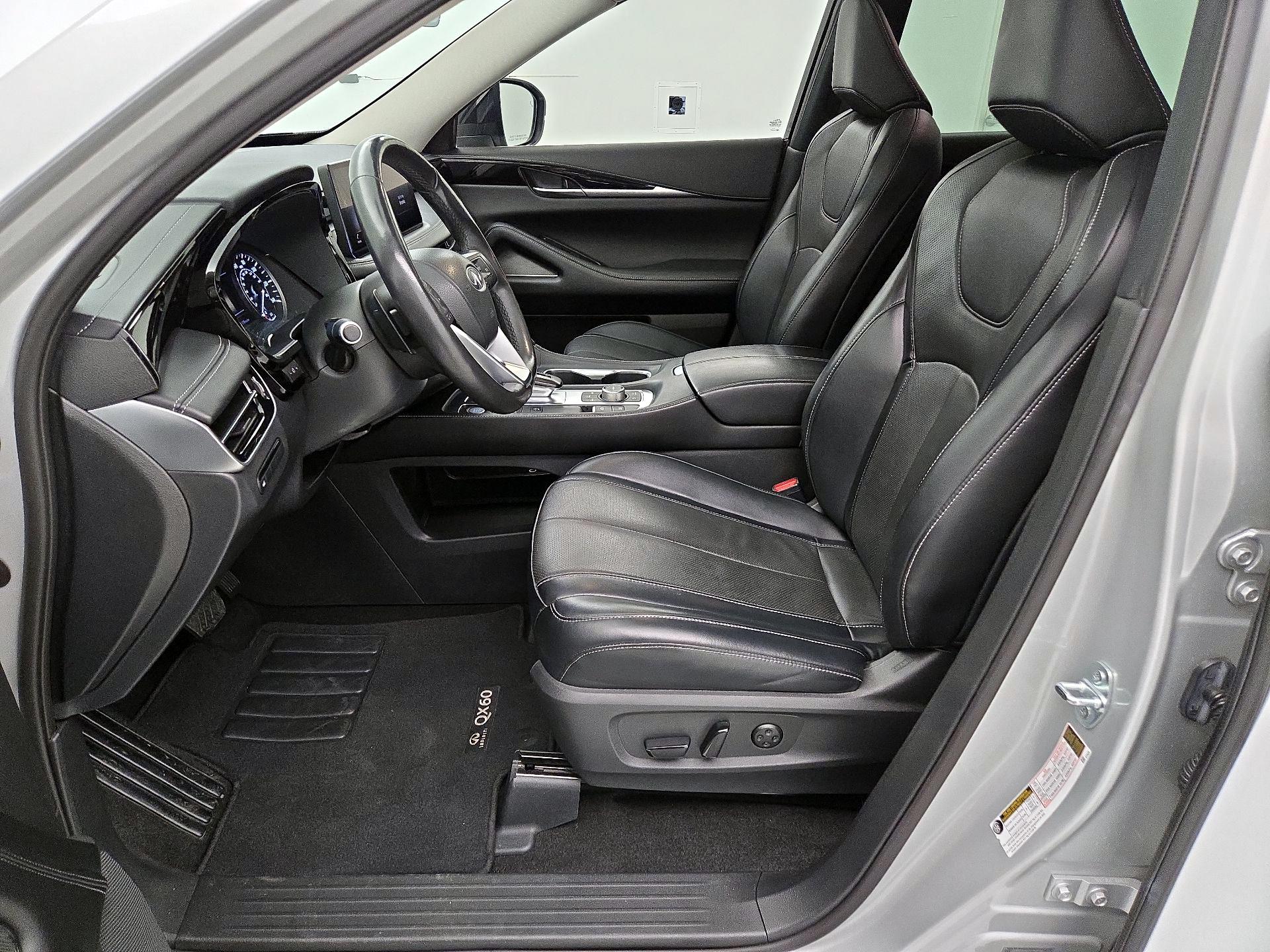 Thumbnail: 2023 INFINITI QX60 - 9