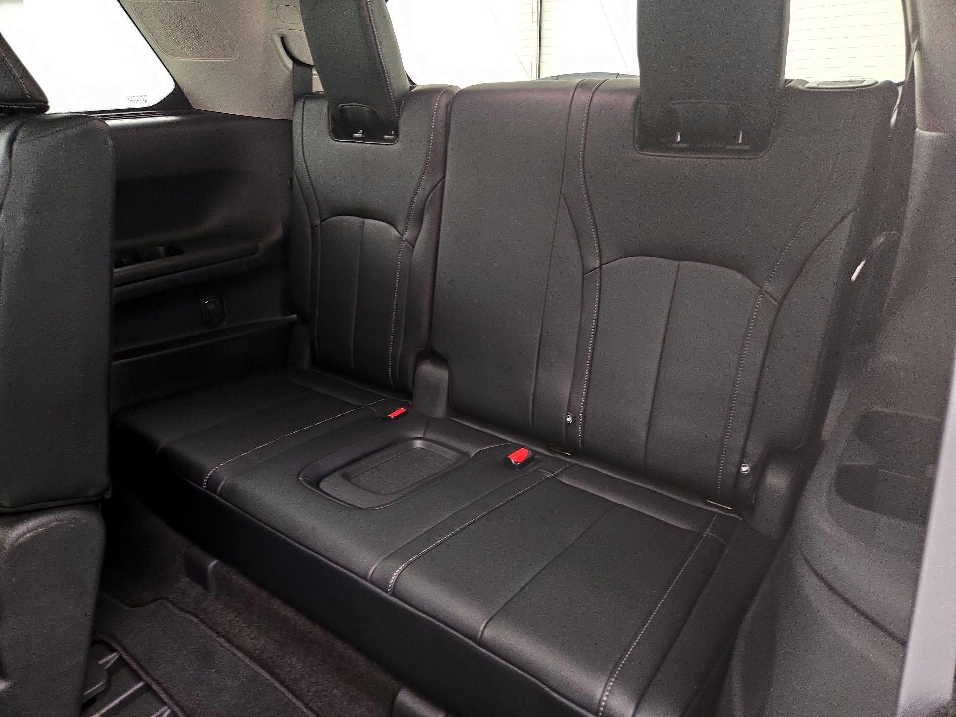 Thumbnail: 2023 INFINITI QX60 - 19