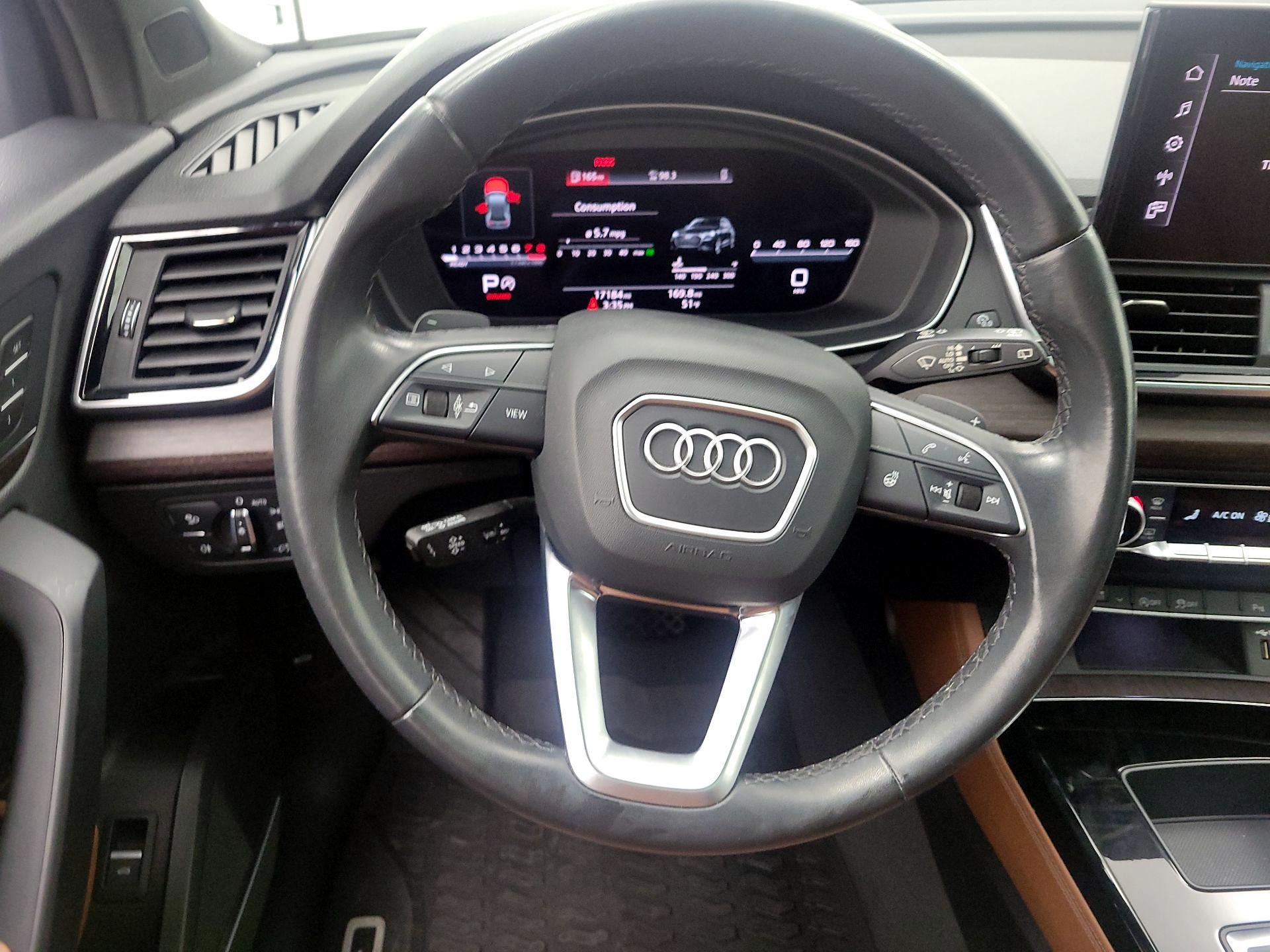 Thumbnail: 2022 Audi Q5 - 10