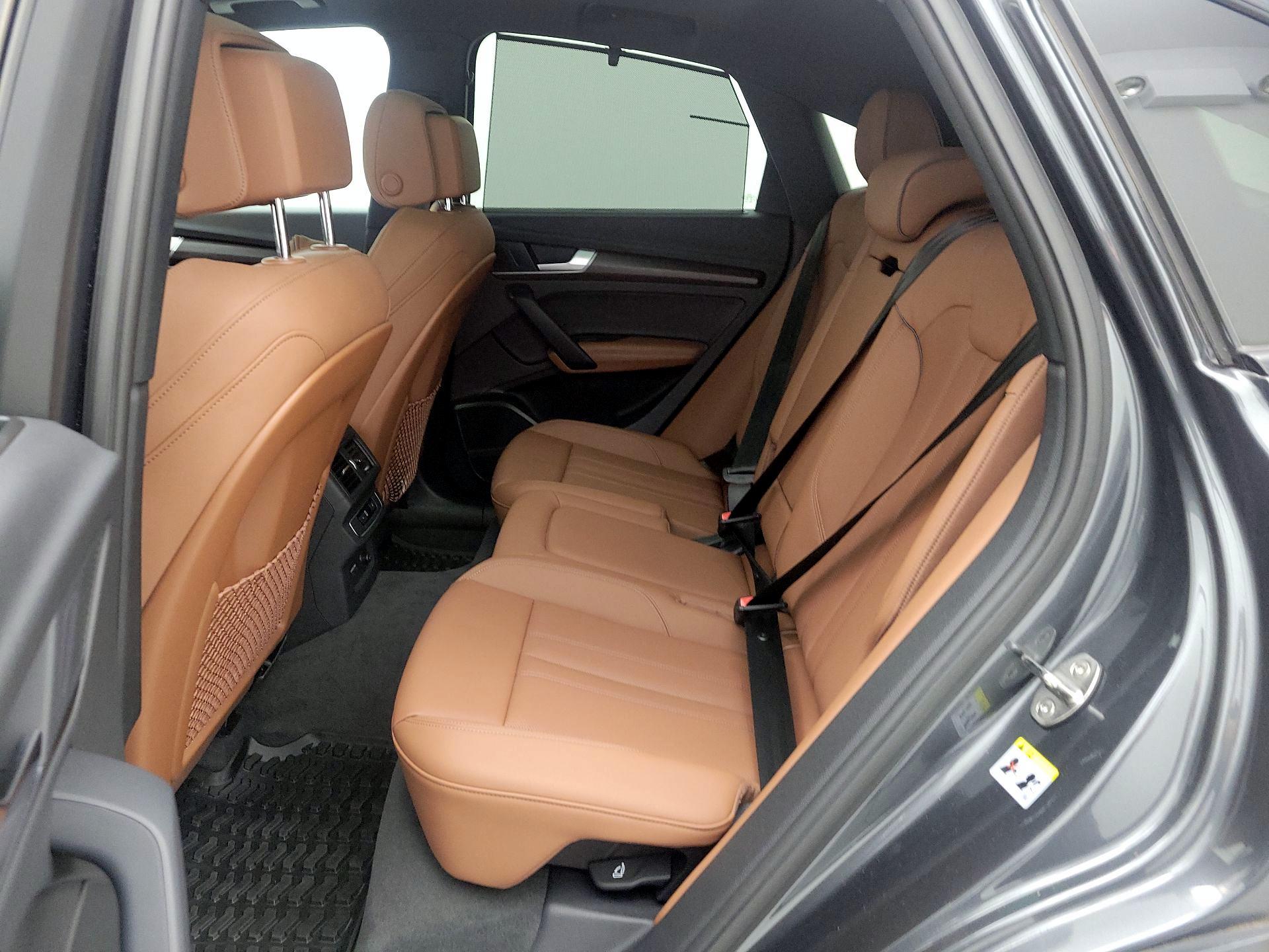 Thumbnail: 2022 Audi Q5 - 20