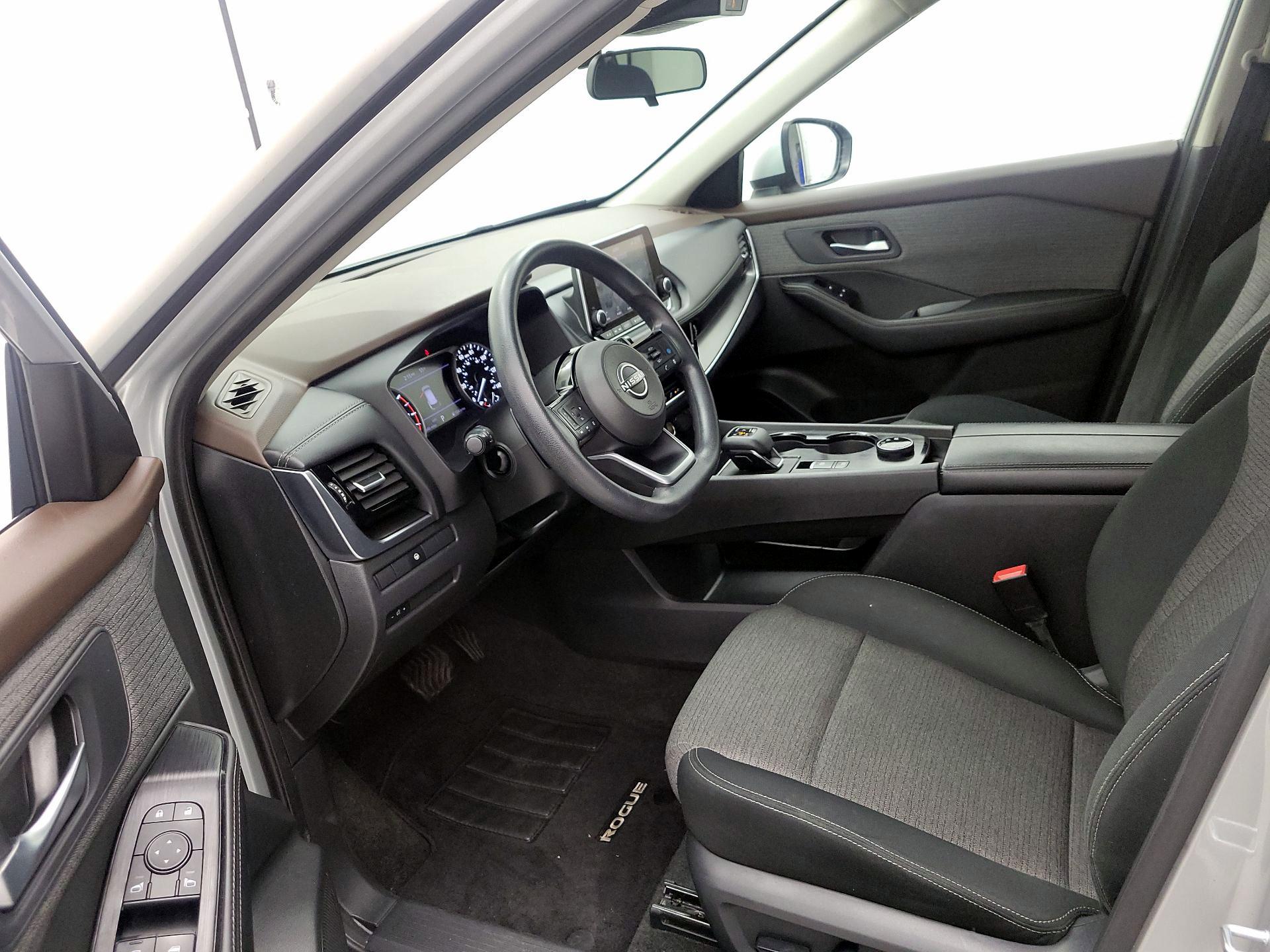 Thumbnail: 2022 Nissan Rogue - 11