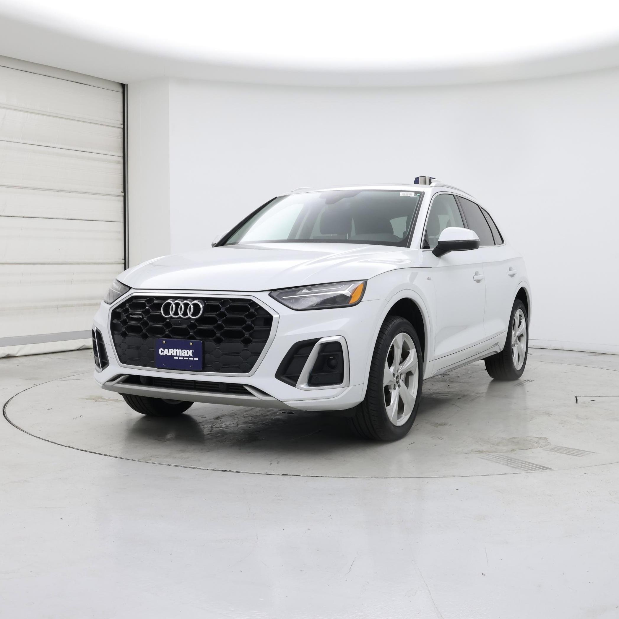 Thumbnail: 2022 Audi Q5 - 4