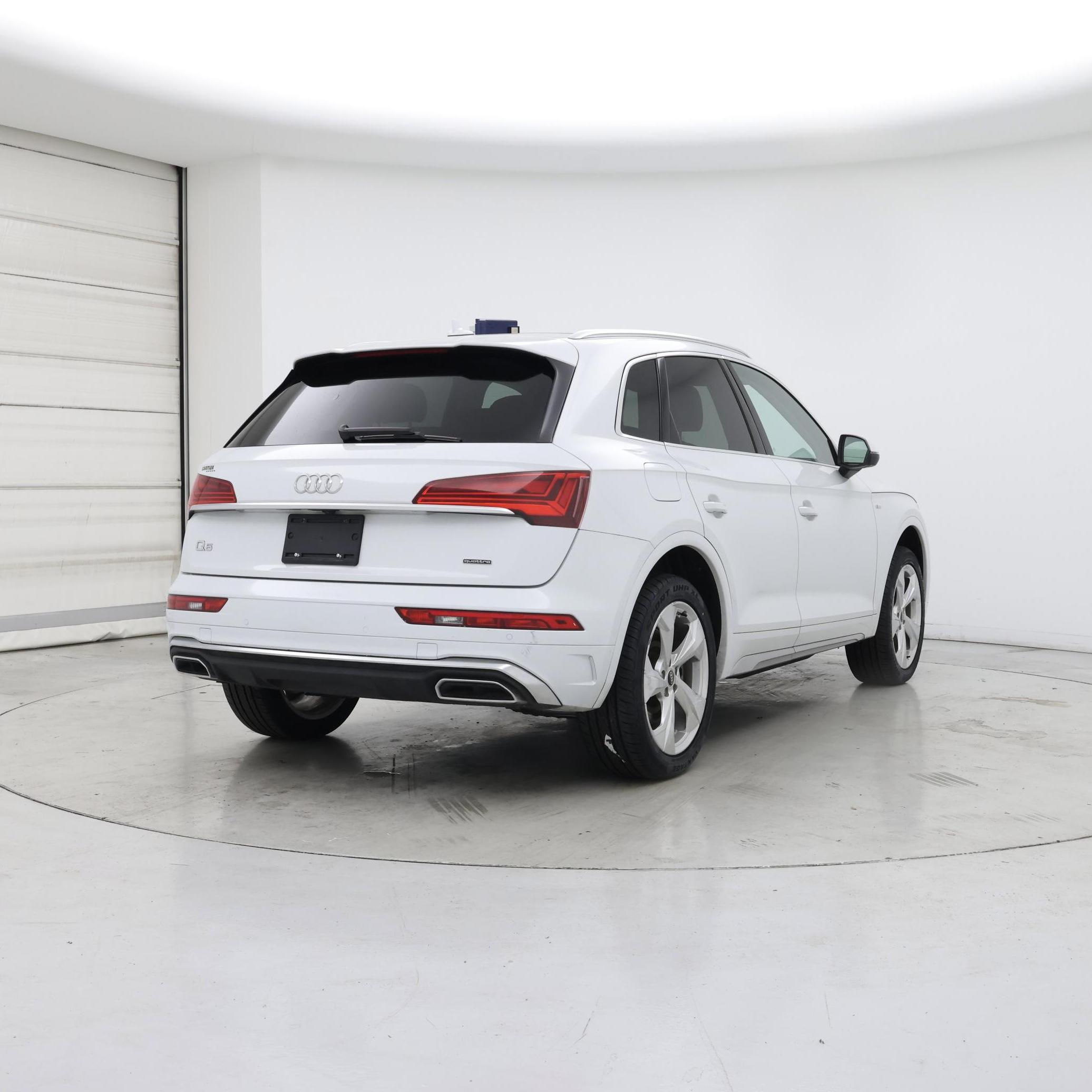 Thumbnail: 2022 Audi Q5 - 8