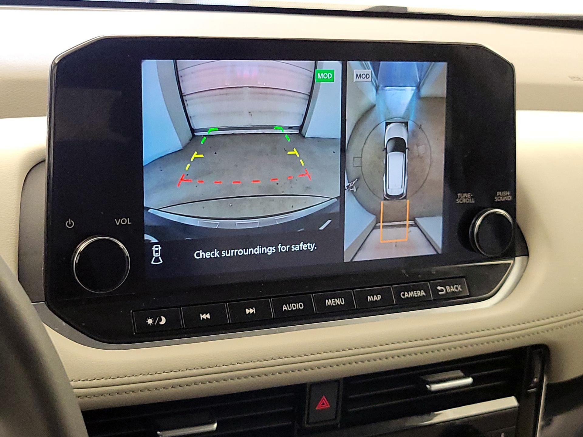 Thumbnail: 2022 Nissan Rogue - 15