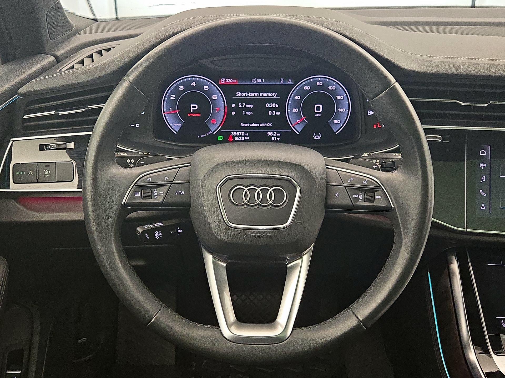 Thumbnail: 2023 Audi Q7 - 10