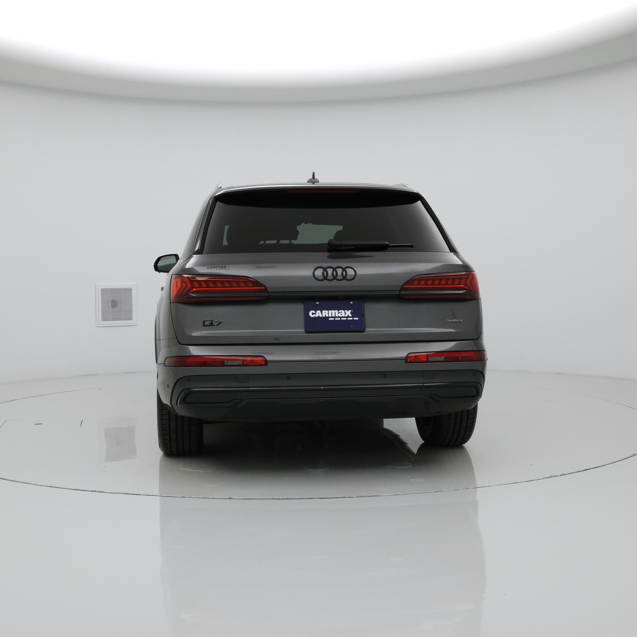 Thumbnail: 2023 Audi Q7 - 6