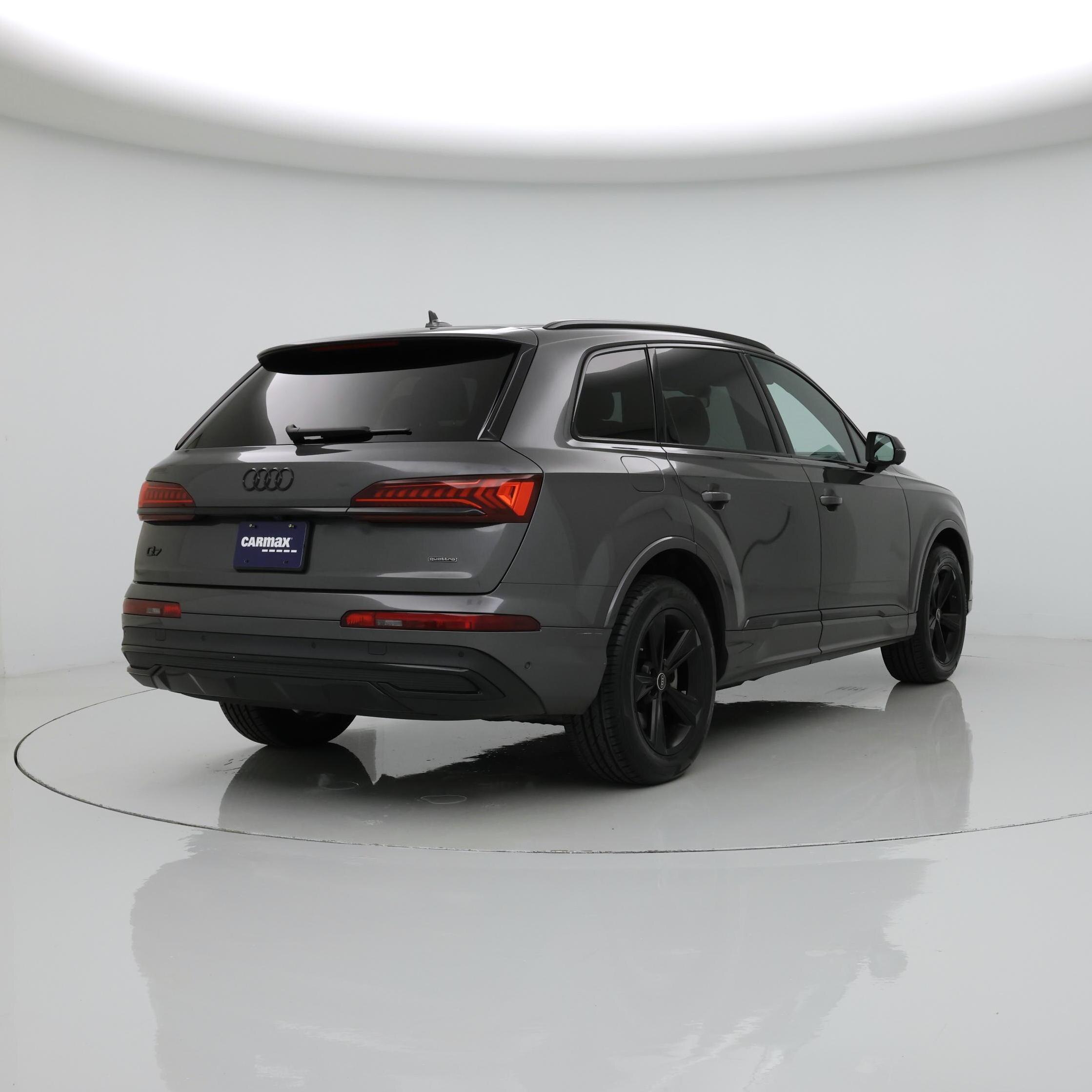 Thumbnail: 2023 Audi Q7 - 8