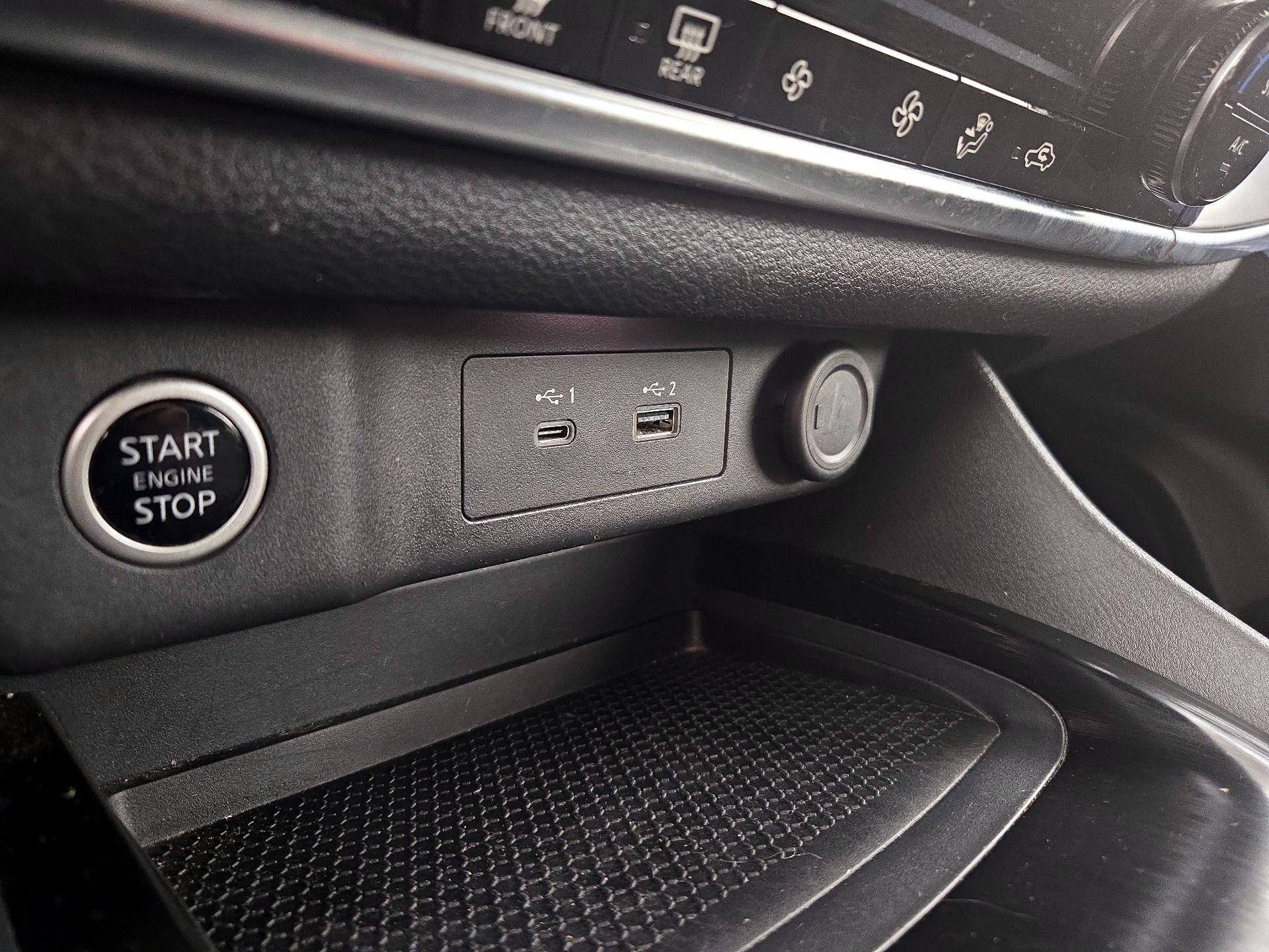 Thumbnail: 2022 Nissan Rogue - 18