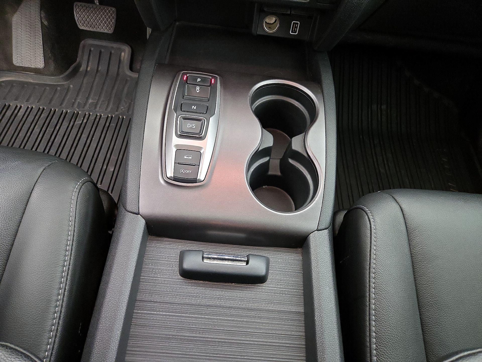 Thumbnail: 2022 Honda Pilot - 17