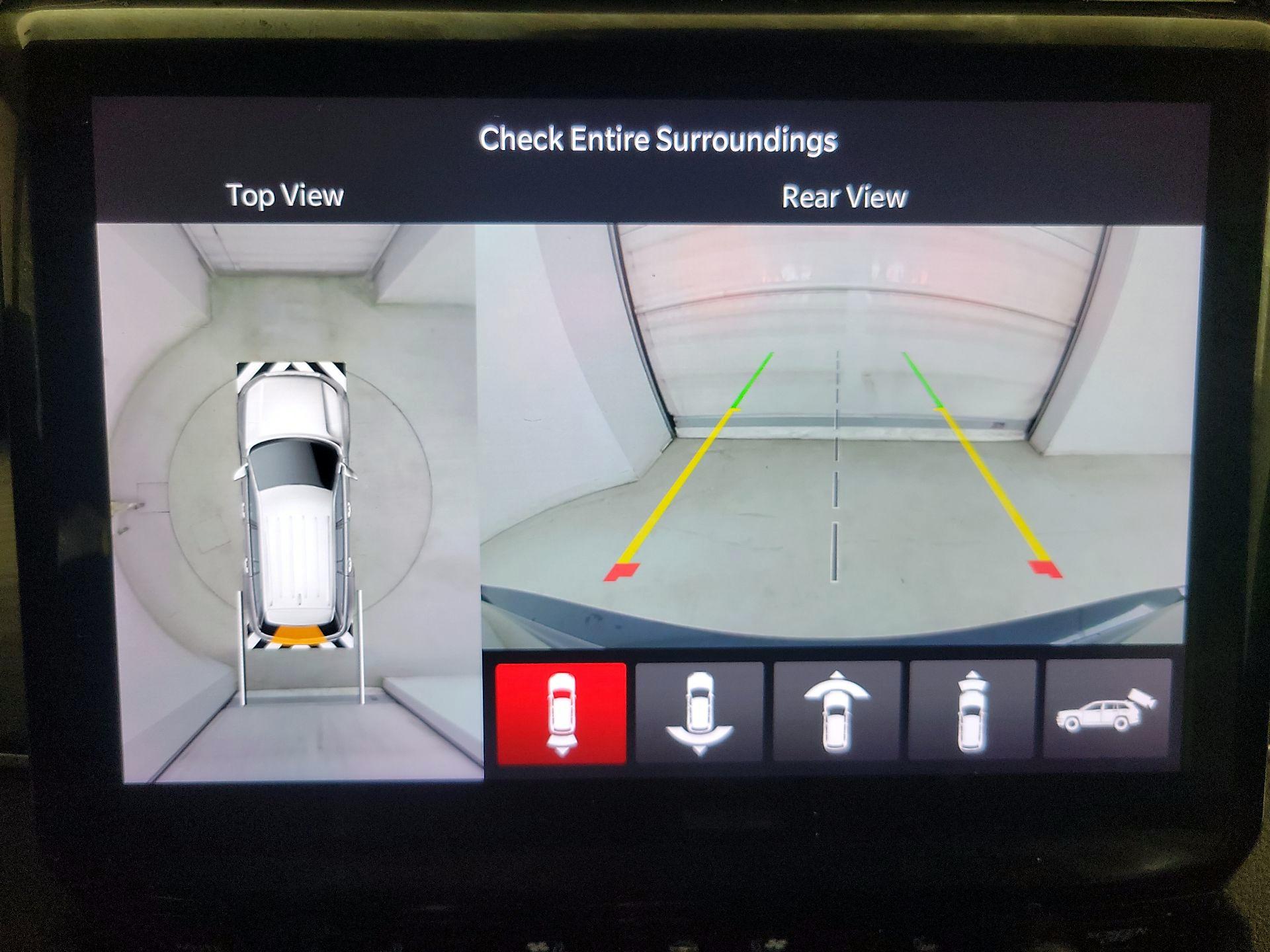 Thumbnail: 2023 Jeep Grand Cherokee - 15