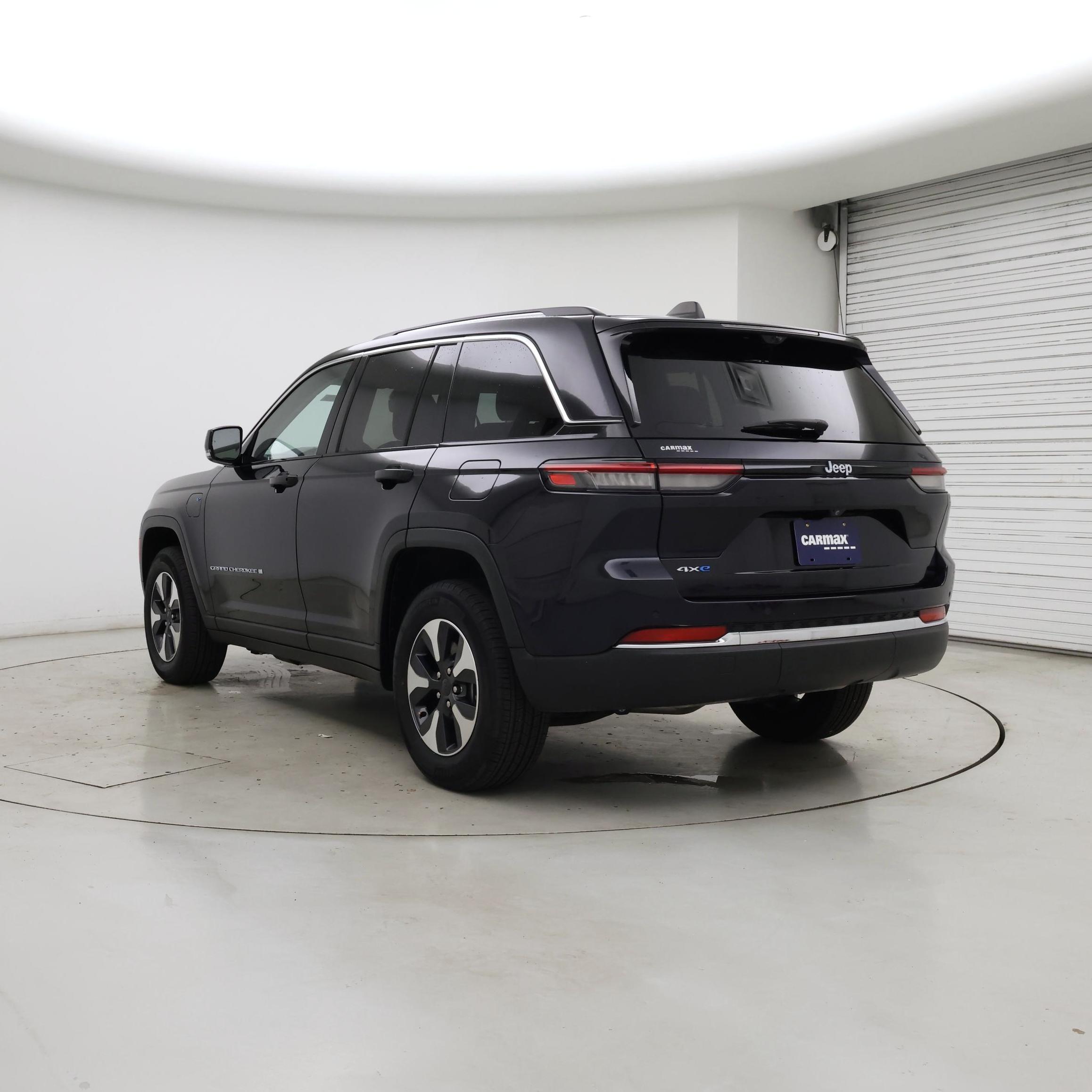 Thumbnail: 2023 Jeep Grand Cherokee - 2