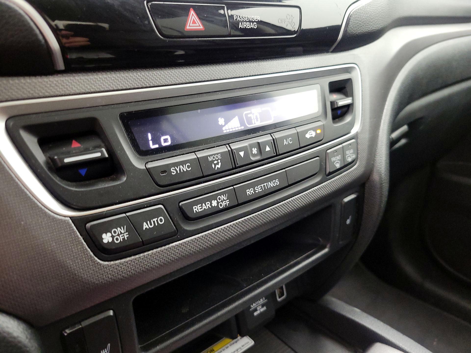 Thumbnail: 2022 Honda Ridgeline - 16