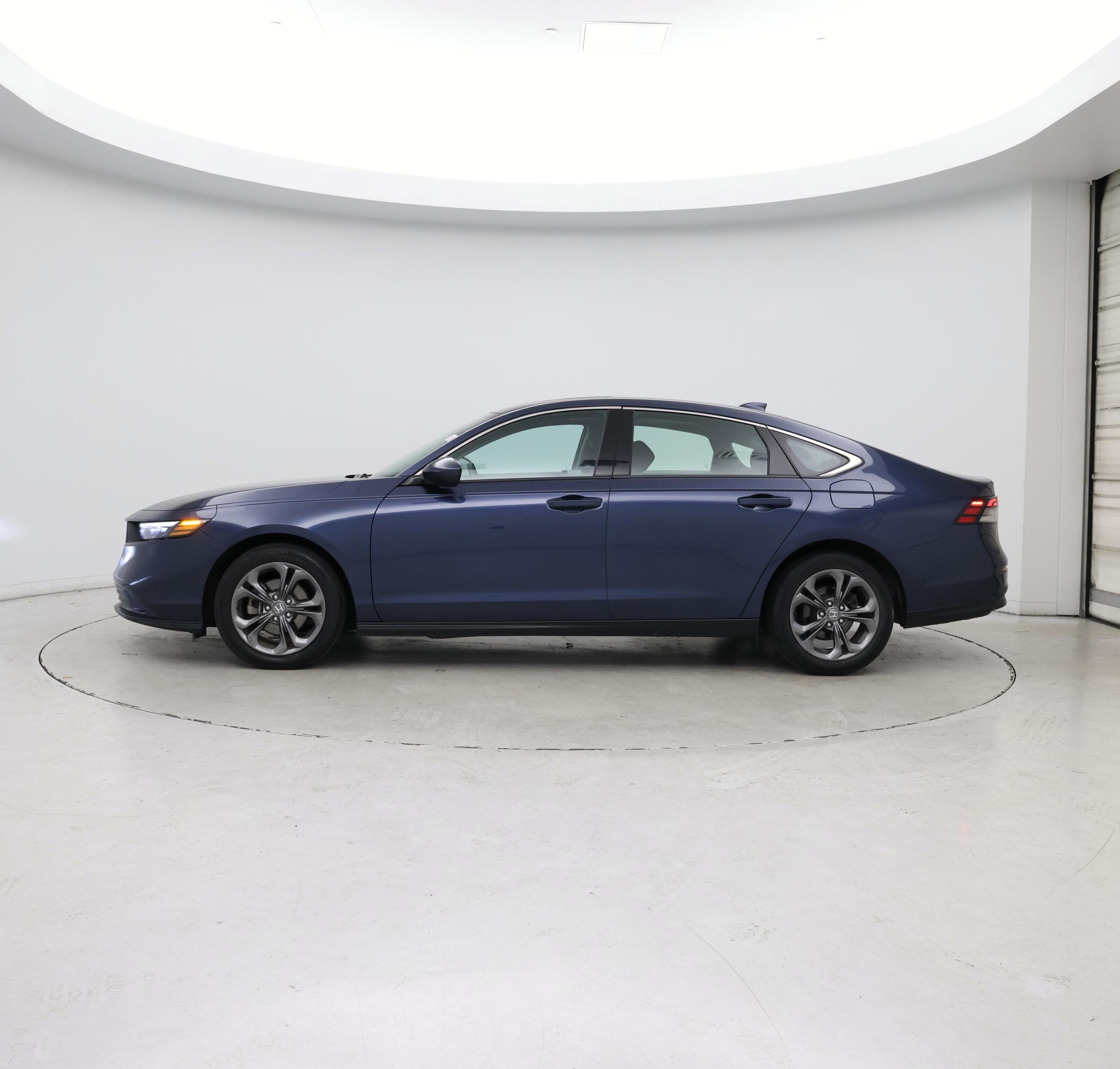 Thumbnail: 2023 Honda Accord - 3