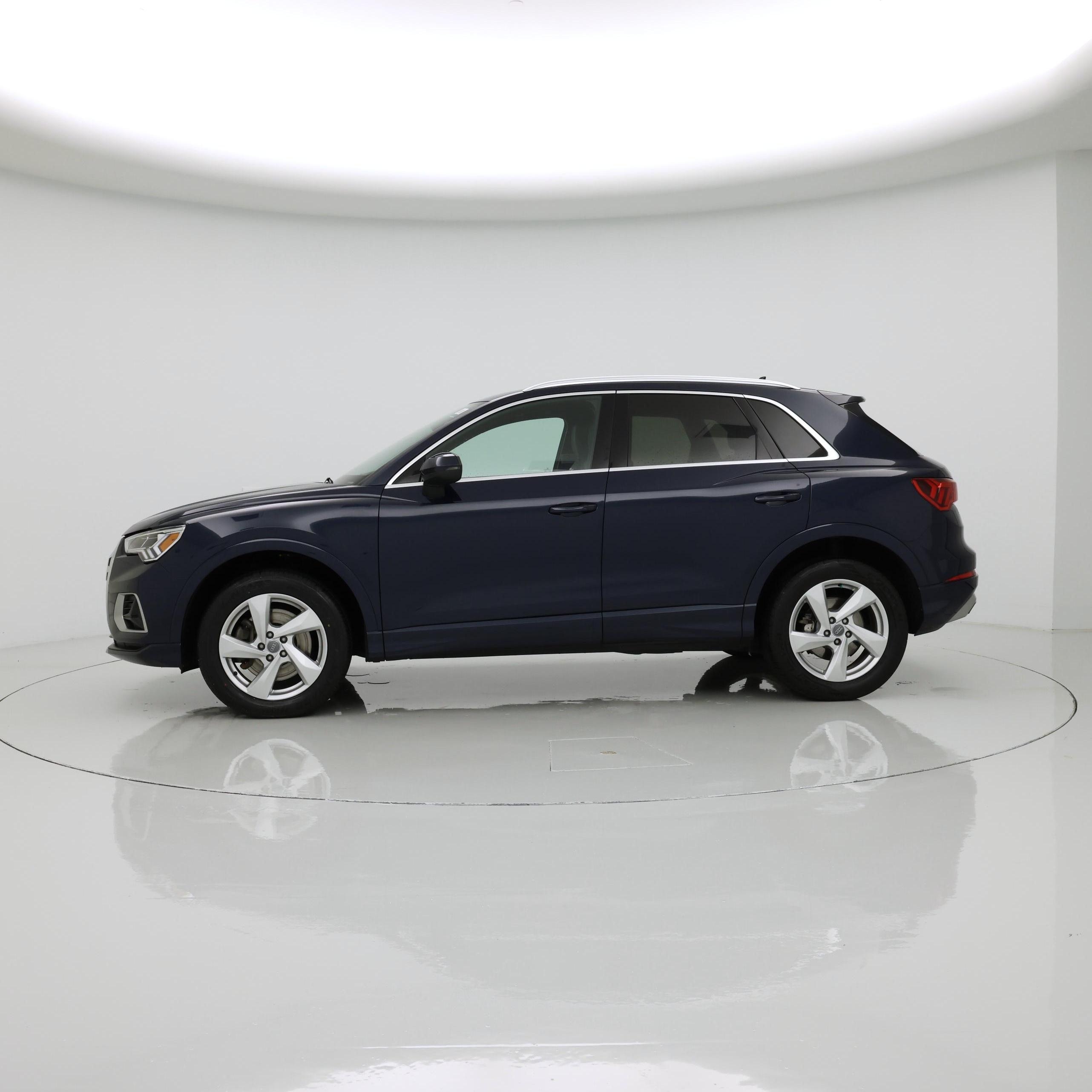 Thumbnail: 2020 Audi Q3 - 3
