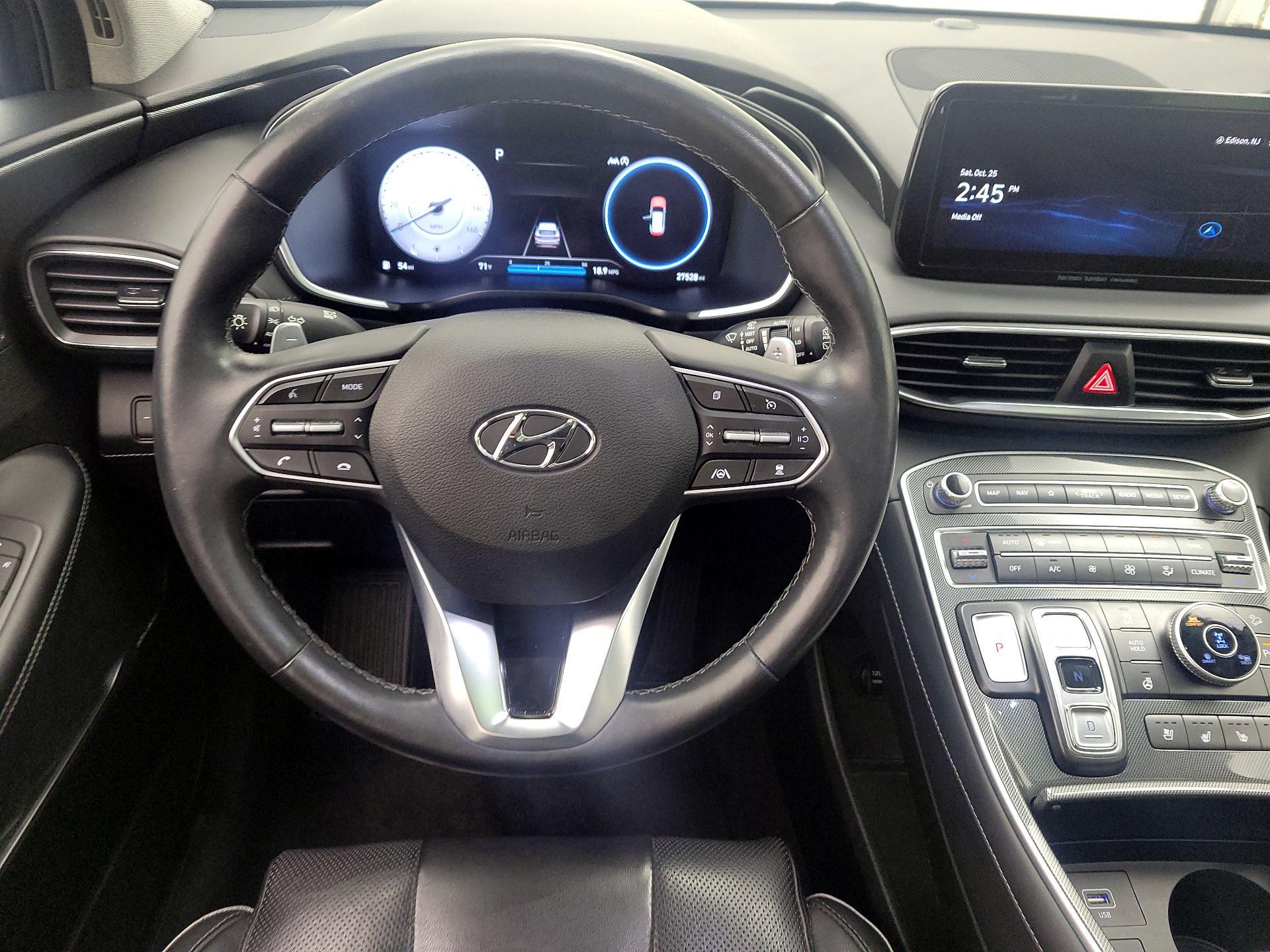 Thumbnail: 2022 Hyundai Santa Fe - 10