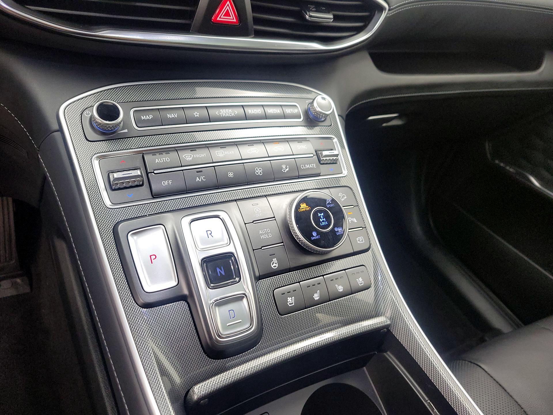 Thumbnail: 2022 Hyundai Santa Fe - 16