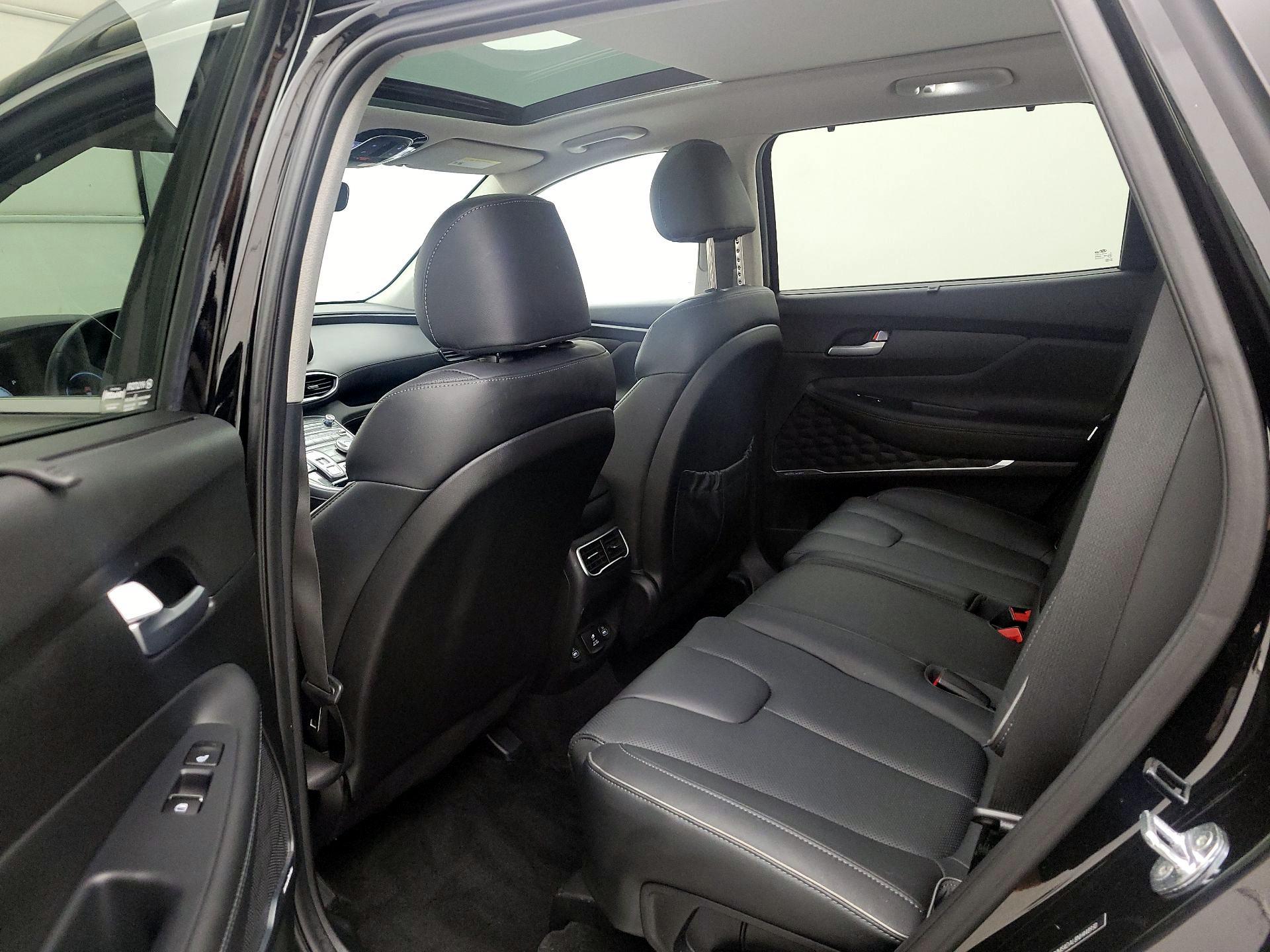 Thumbnail: 2022 Hyundai Santa Fe - 20