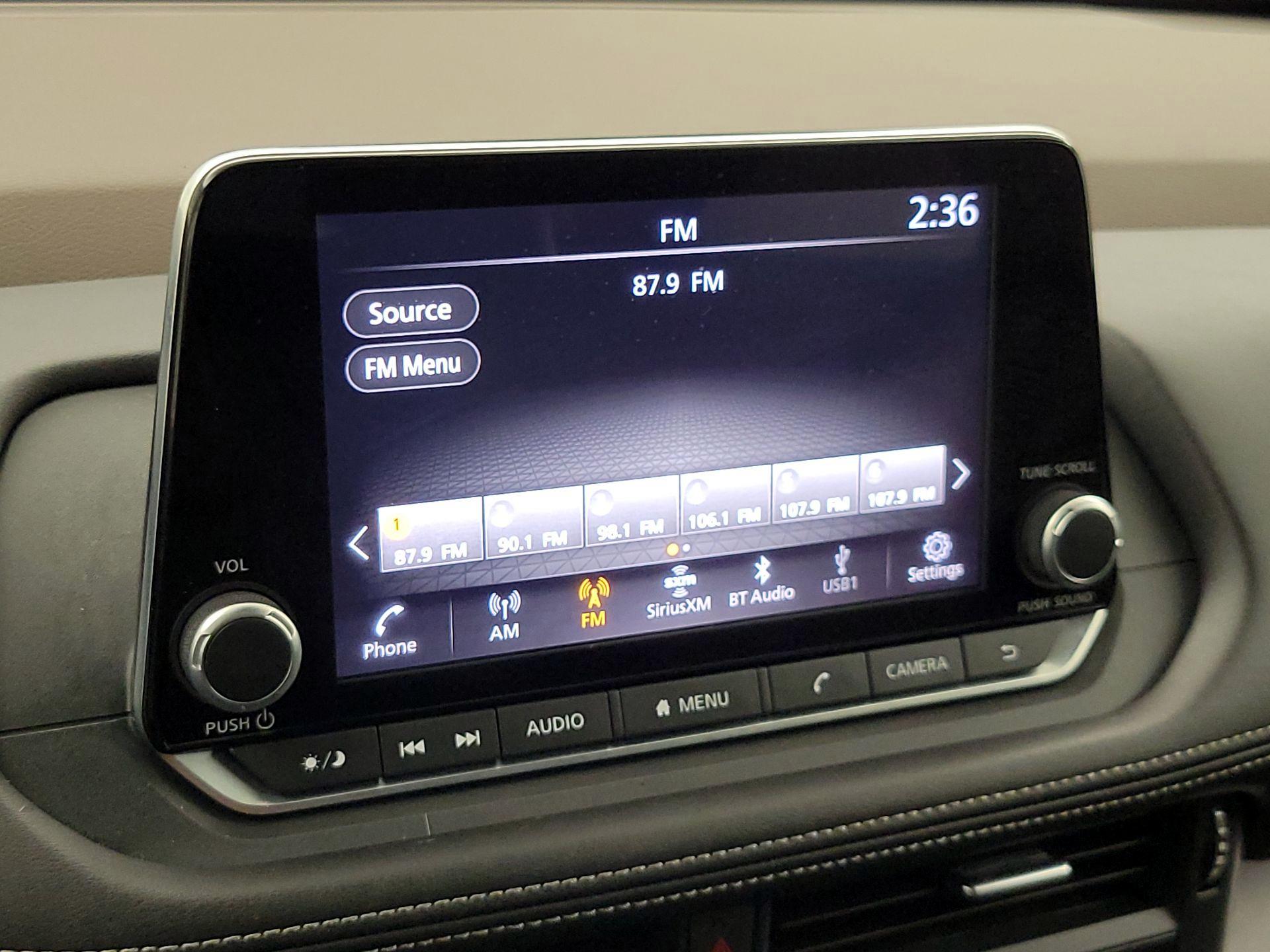 Thumbnail: 2023 Nissan Rogue - 15