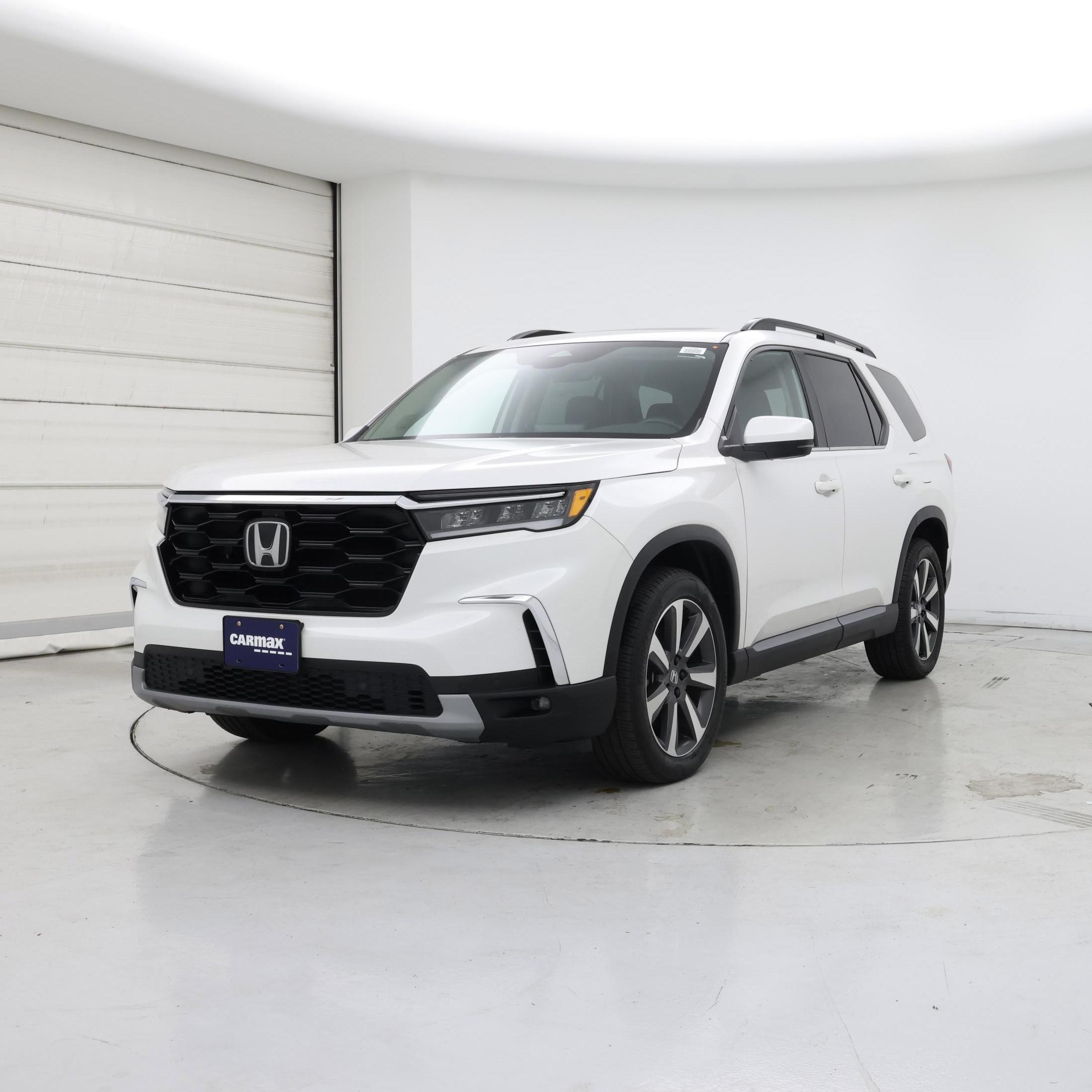 Thumbnail: 2023 Honda Pilot - 4