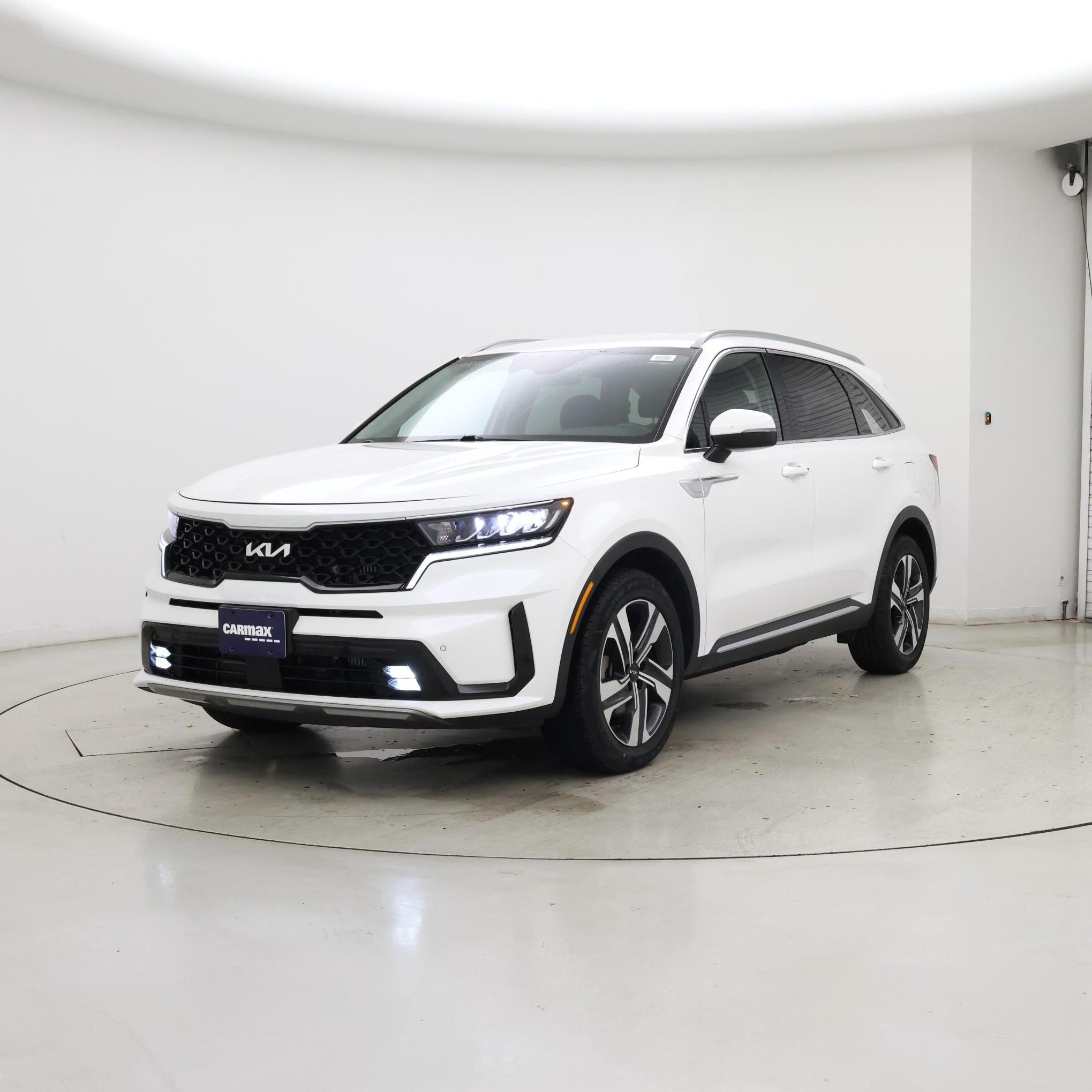 Thumbnail: 2023 Kia Sorento - 4