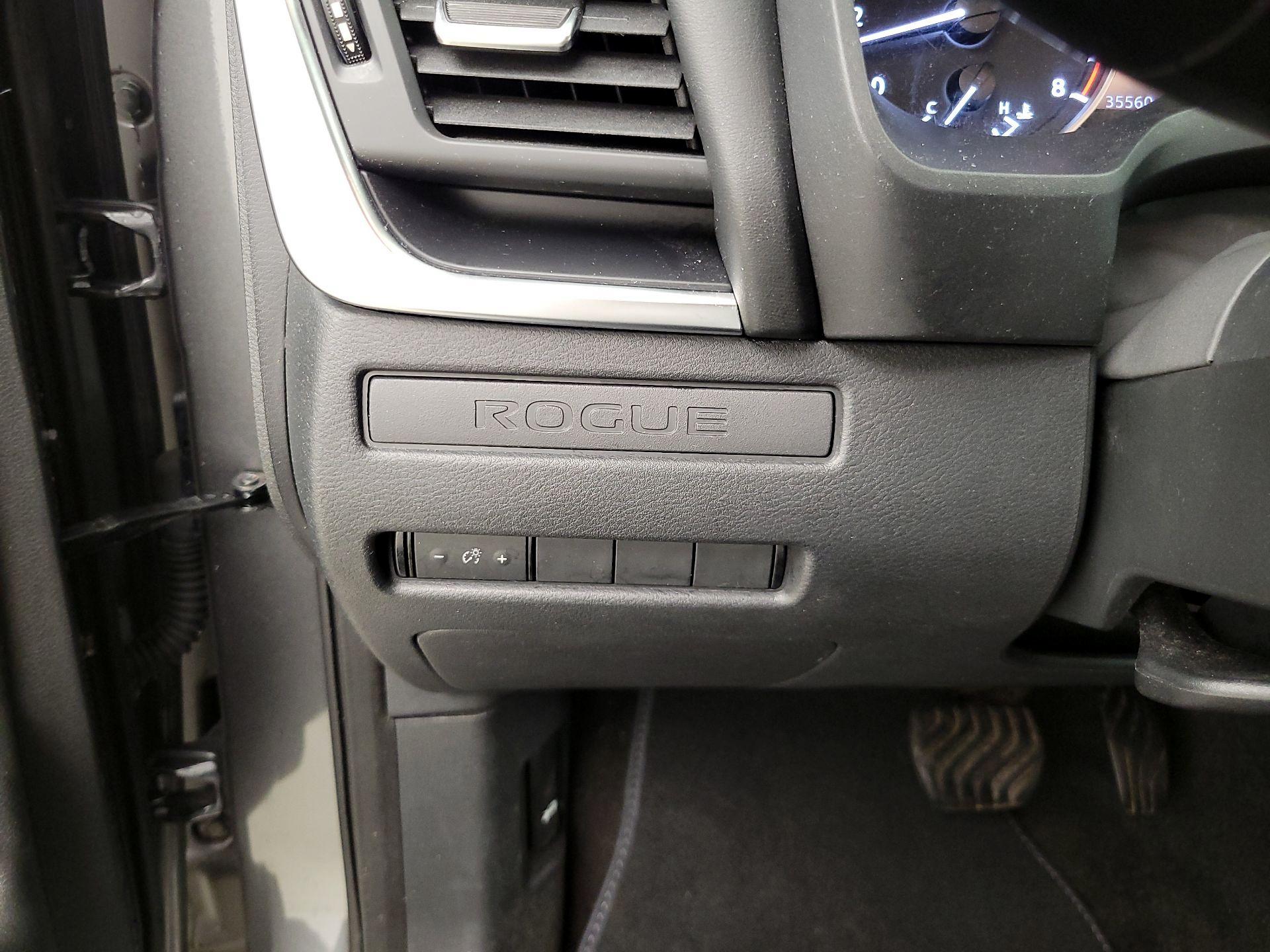 Thumbnail: 2023 Nissan Rogue - 13