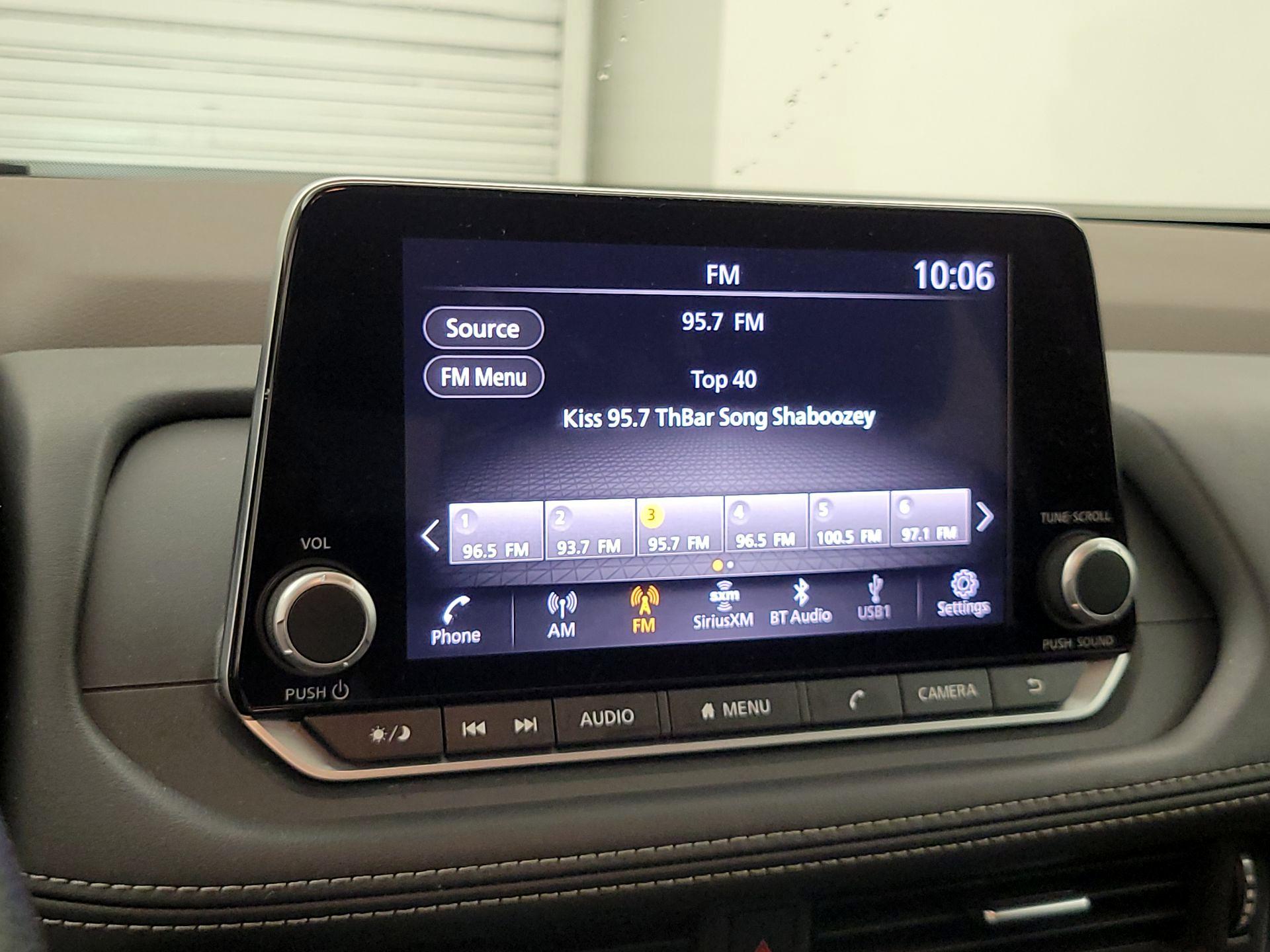 Thumbnail: 2023 Nissan Rogue - 15