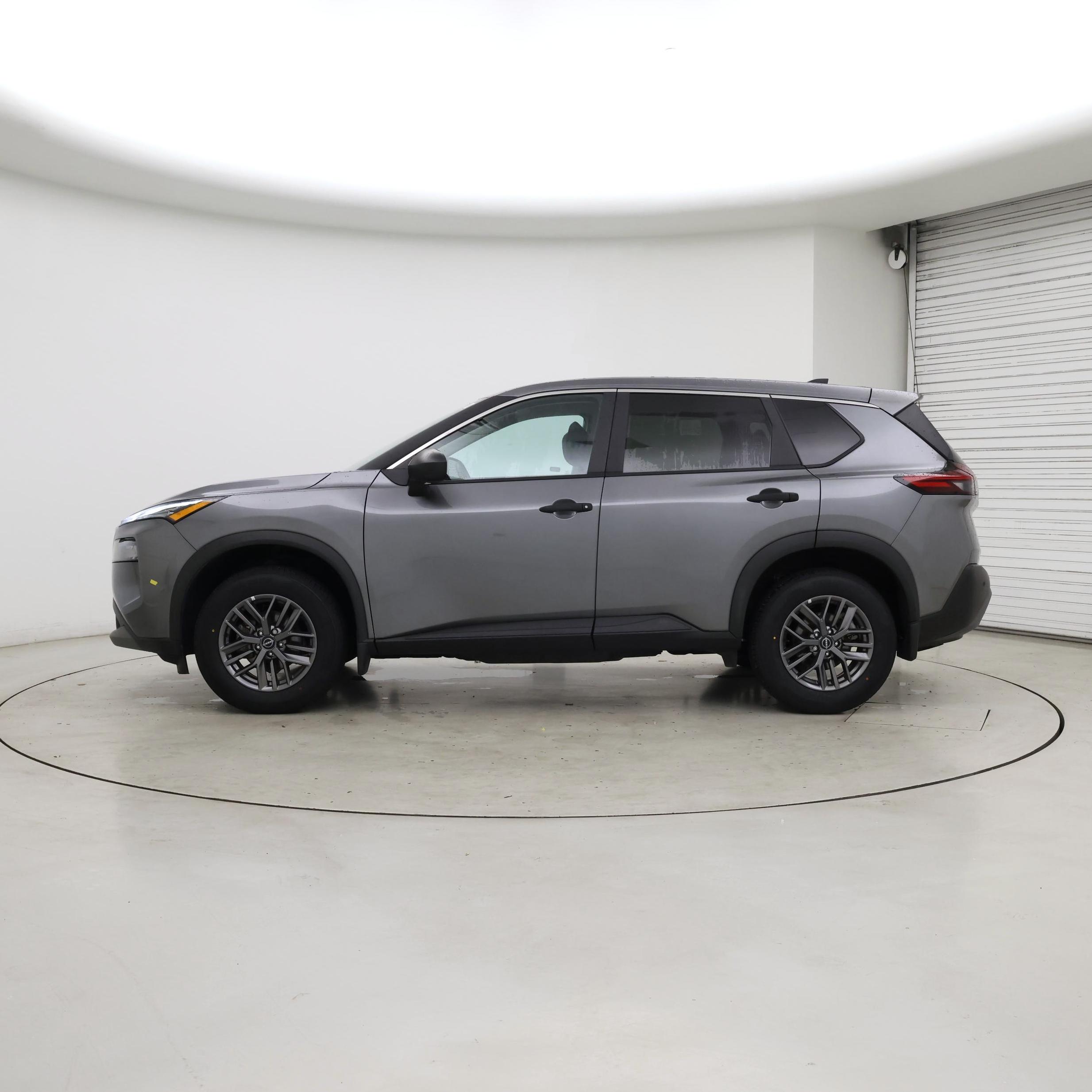 Thumbnail: 2023 Nissan Rogue - 3