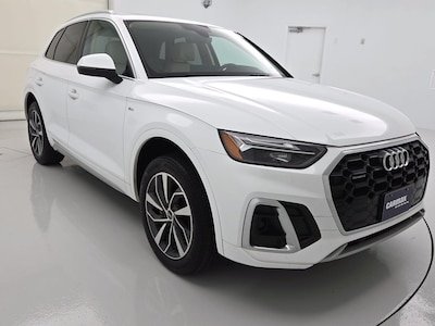 White 2022 Audi Q5 S-Line Premium
