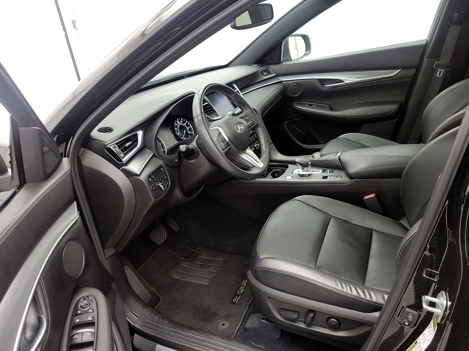 Thumbnail: 2023 INFINITI QX55 - 11