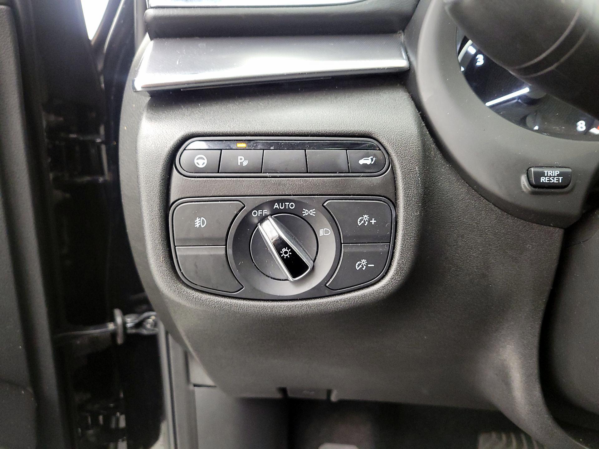 Thumbnail: 2023 INFINITI QX55 - 13