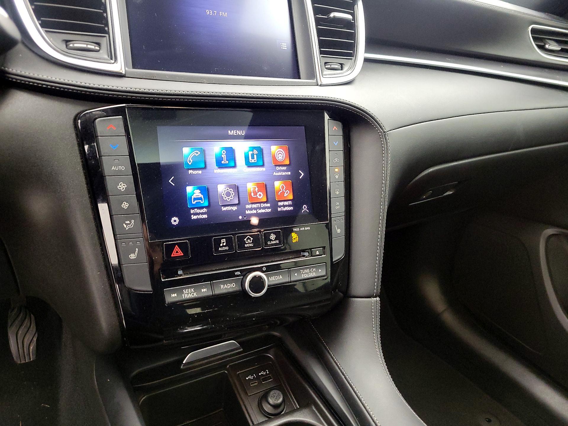 Thumbnail: 2023 INFINITI QX55 - 16