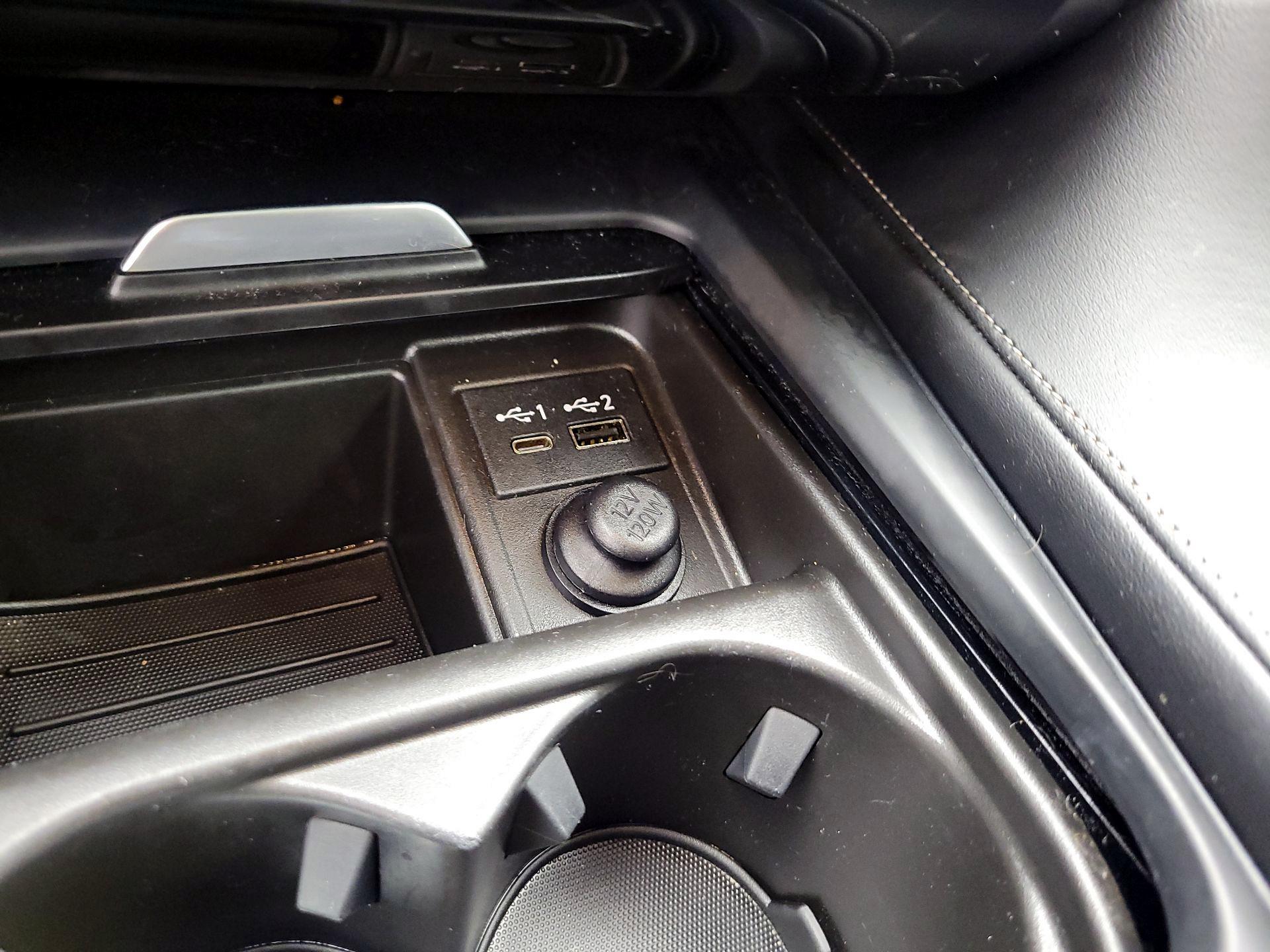 Thumbnail: 2023 INFINITI QX55 - 18