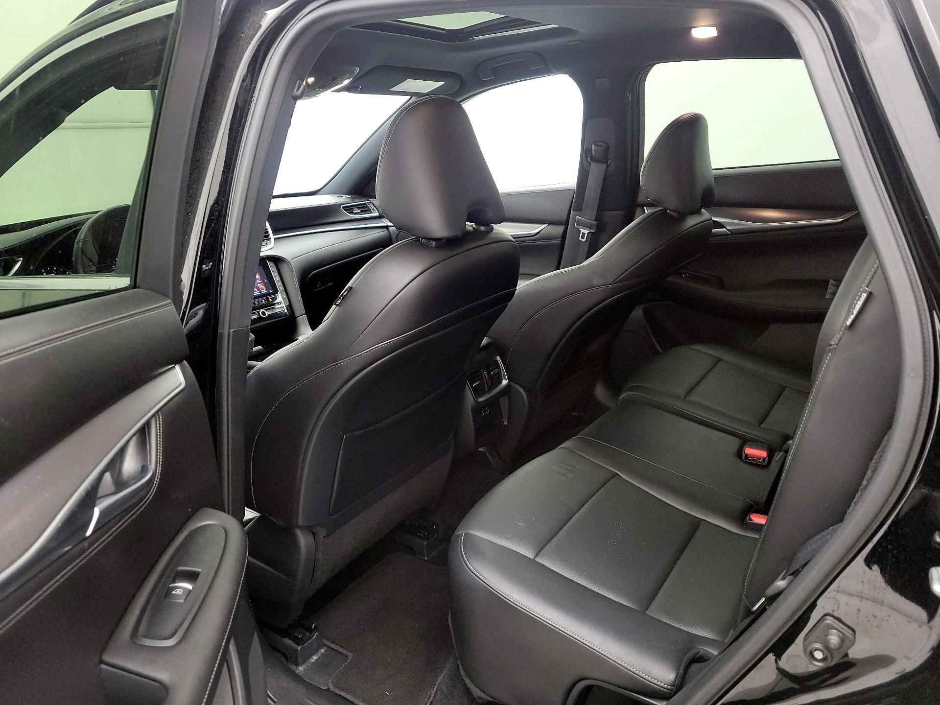 Thumbnail: 2023 INFINITI QX55 - 20