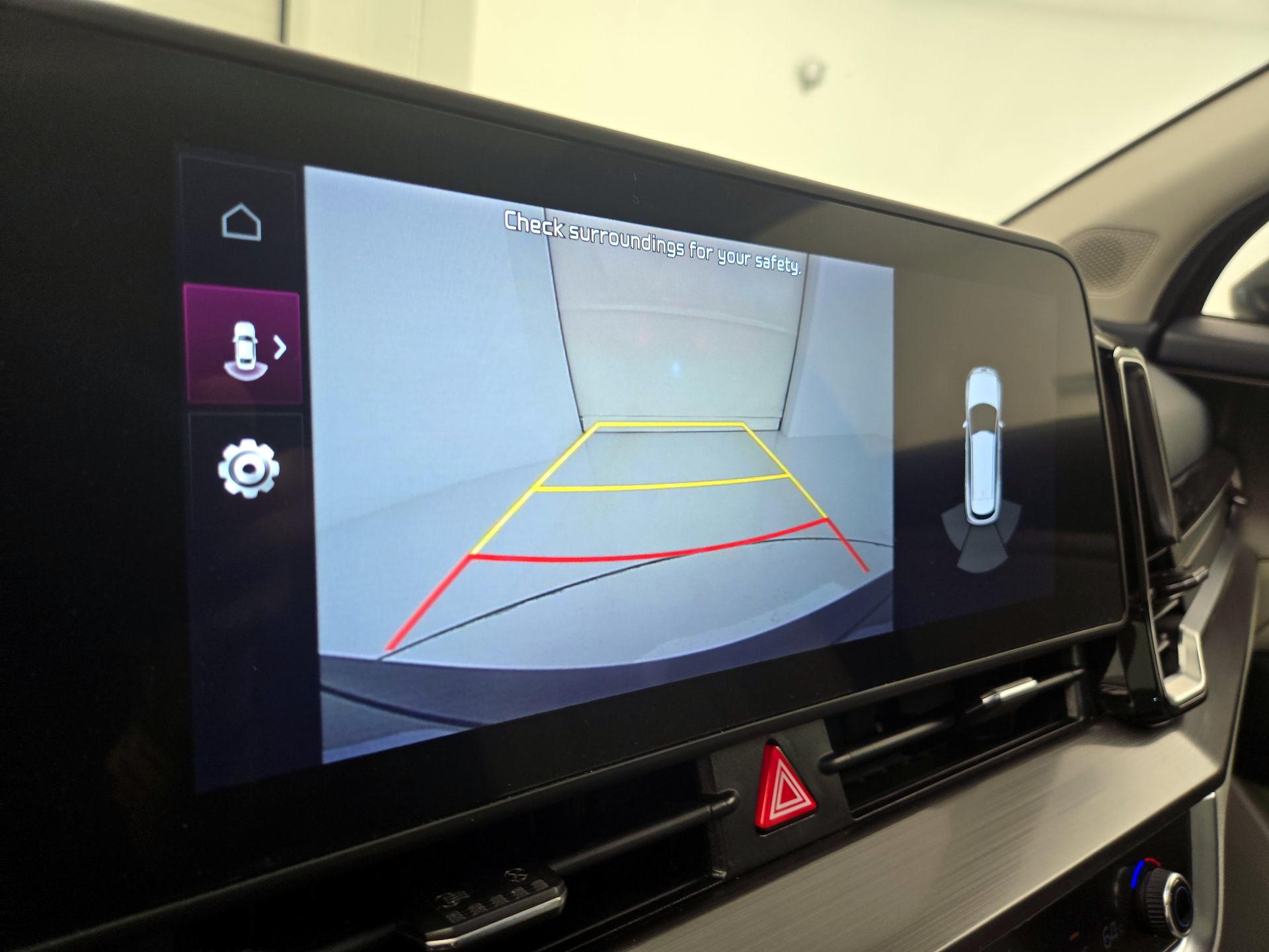 Thumbnail: 2023 Kia Sportage - 13