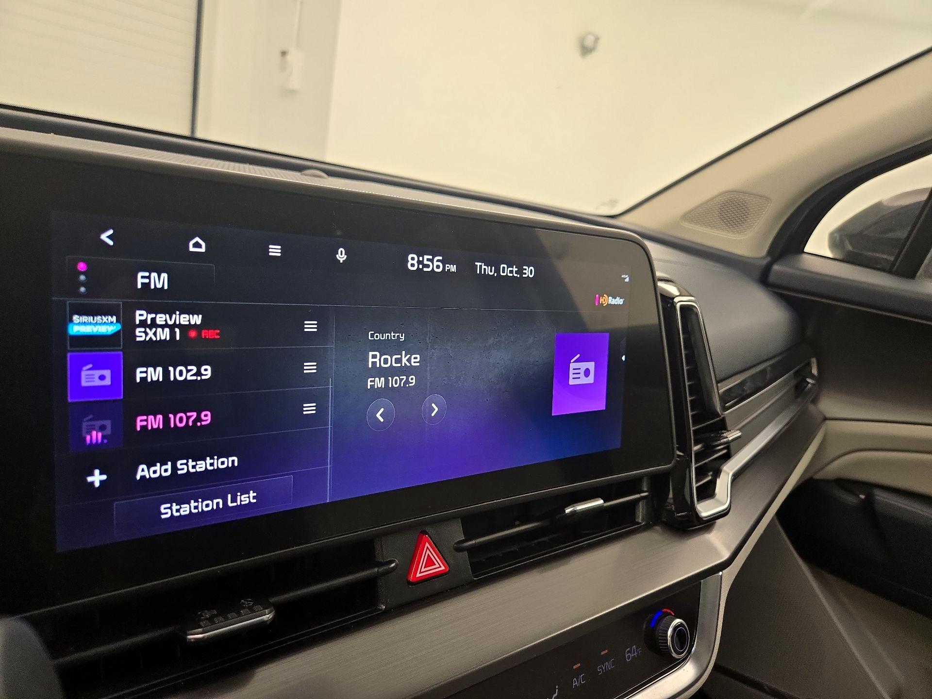 Thumbnail: 2023 Kia Sportage - 14