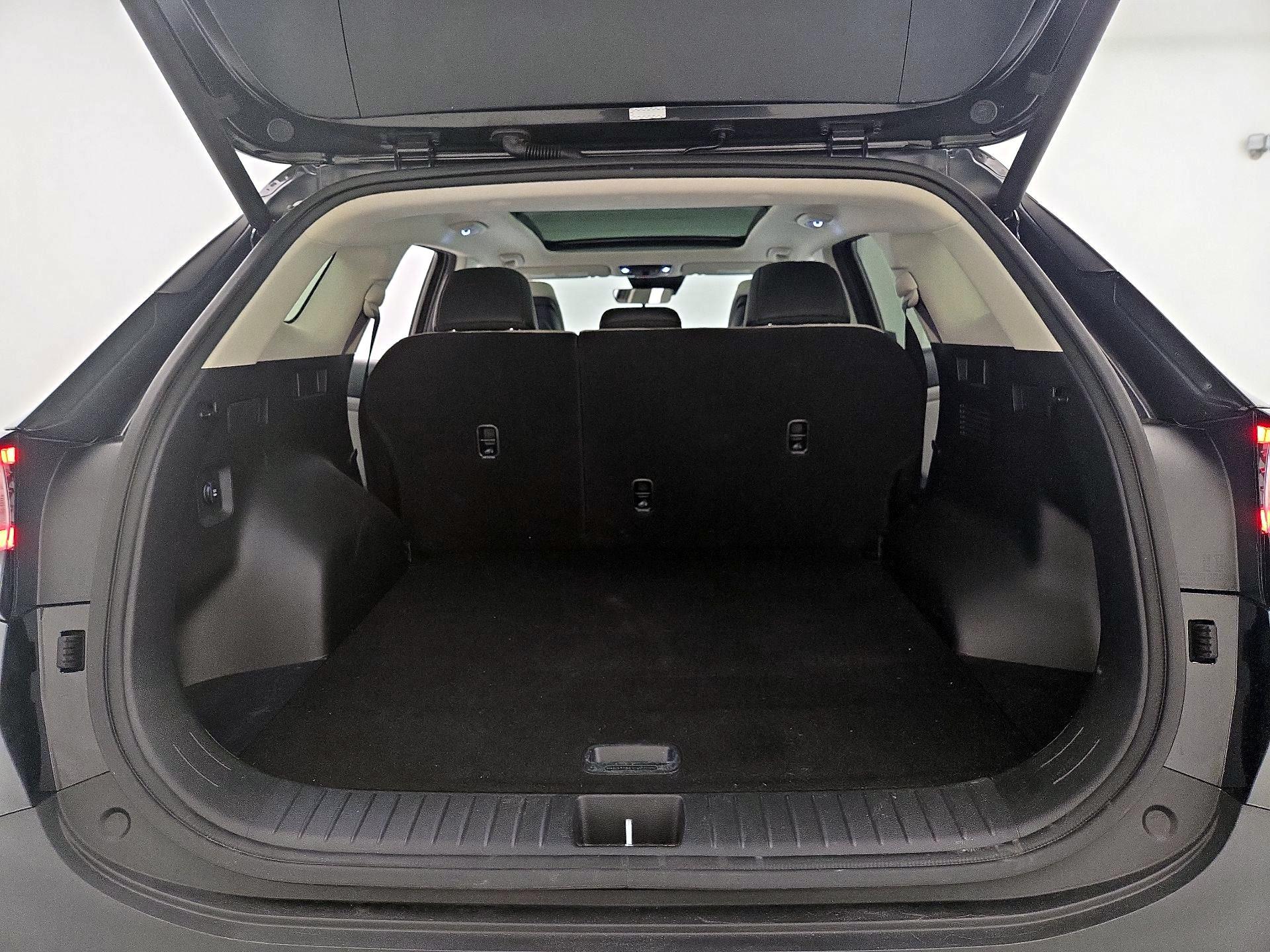 Thumbnail: 2023 Kia Sportage - 20