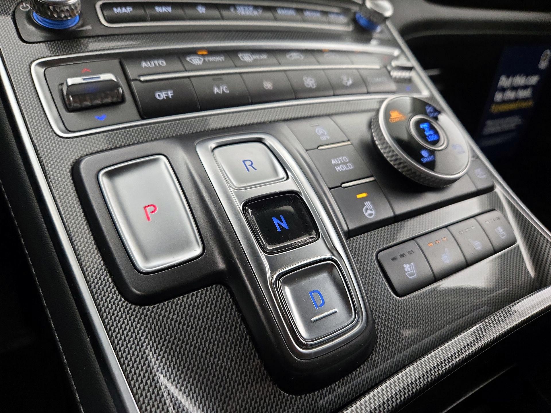 Thumbnail: 2023 Hyundai Santa Fe - 18