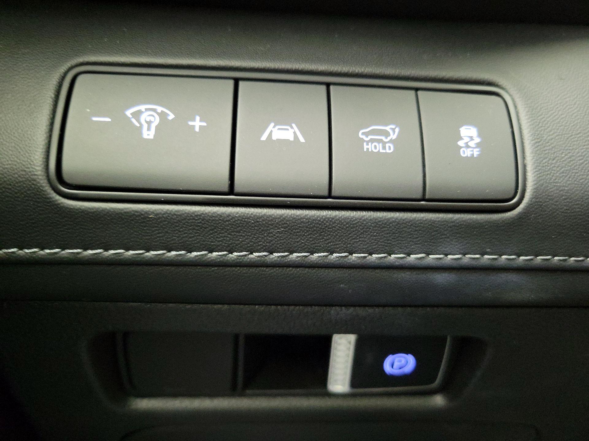 Thumbnail: 2022 Hyundai Santa Fe - 13