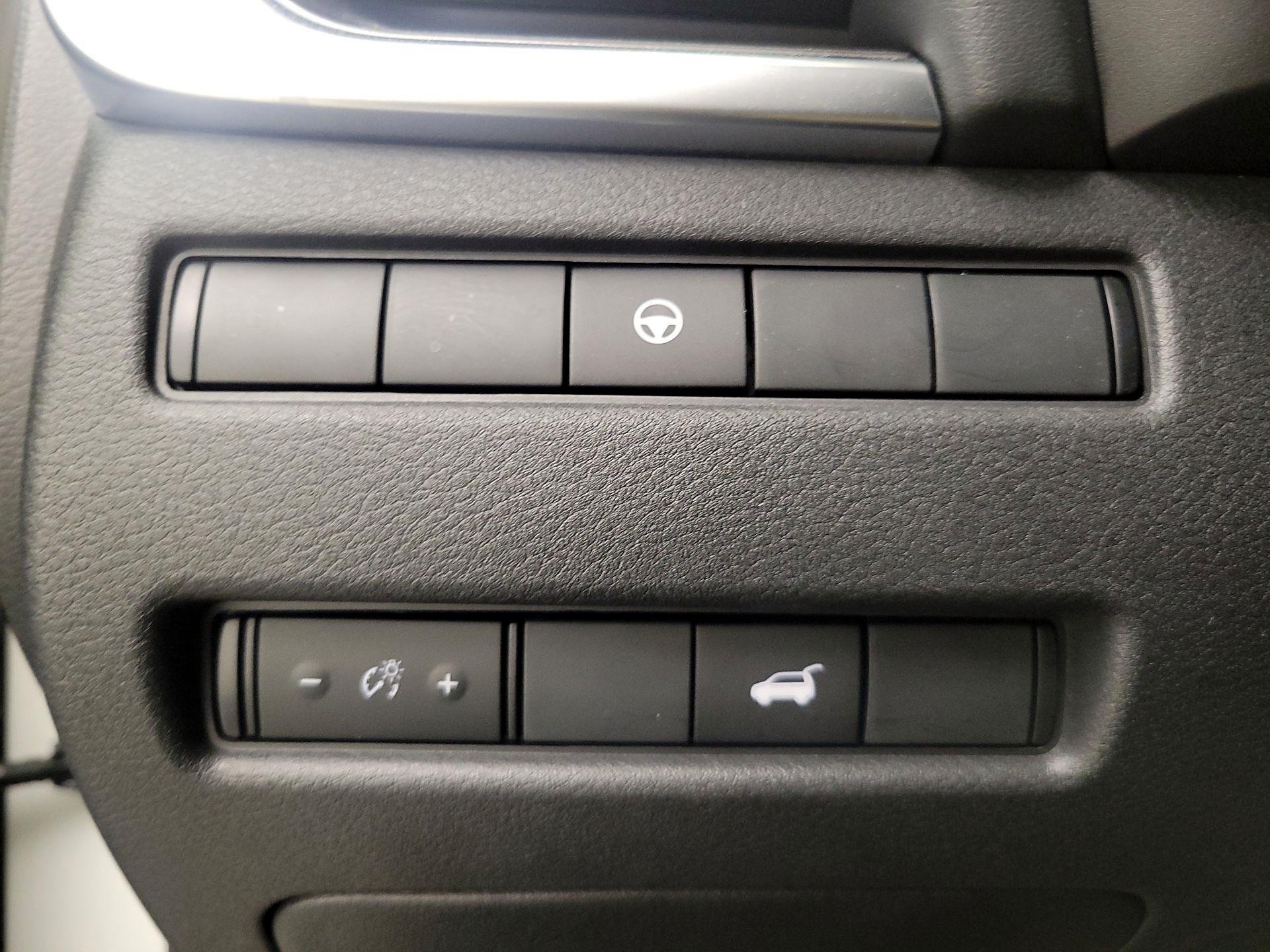 Thumbnail: 2022 Nissan Rogue - 13