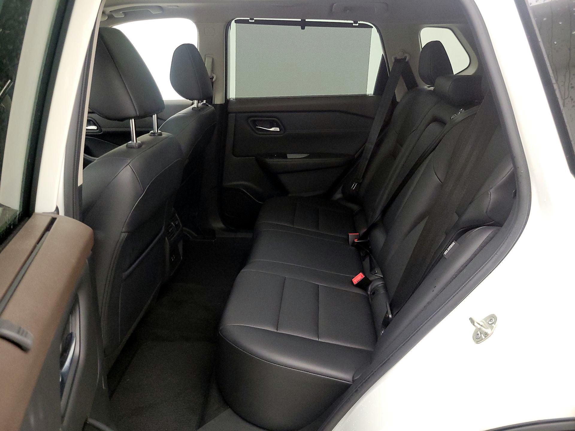 Thumbnail: 2022 Nissan Rogue - 20